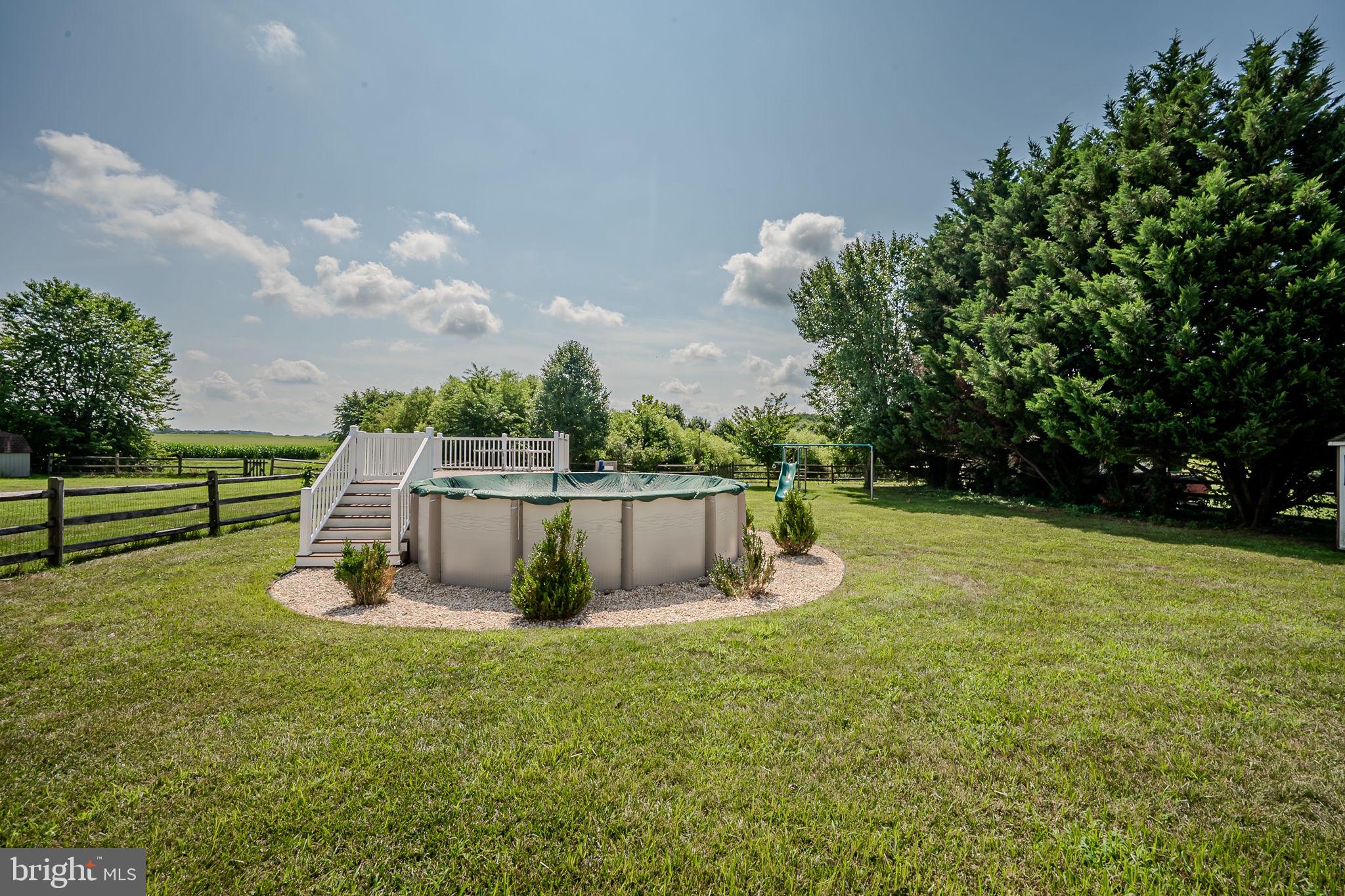 FRISBYS MEADOWS - Residential