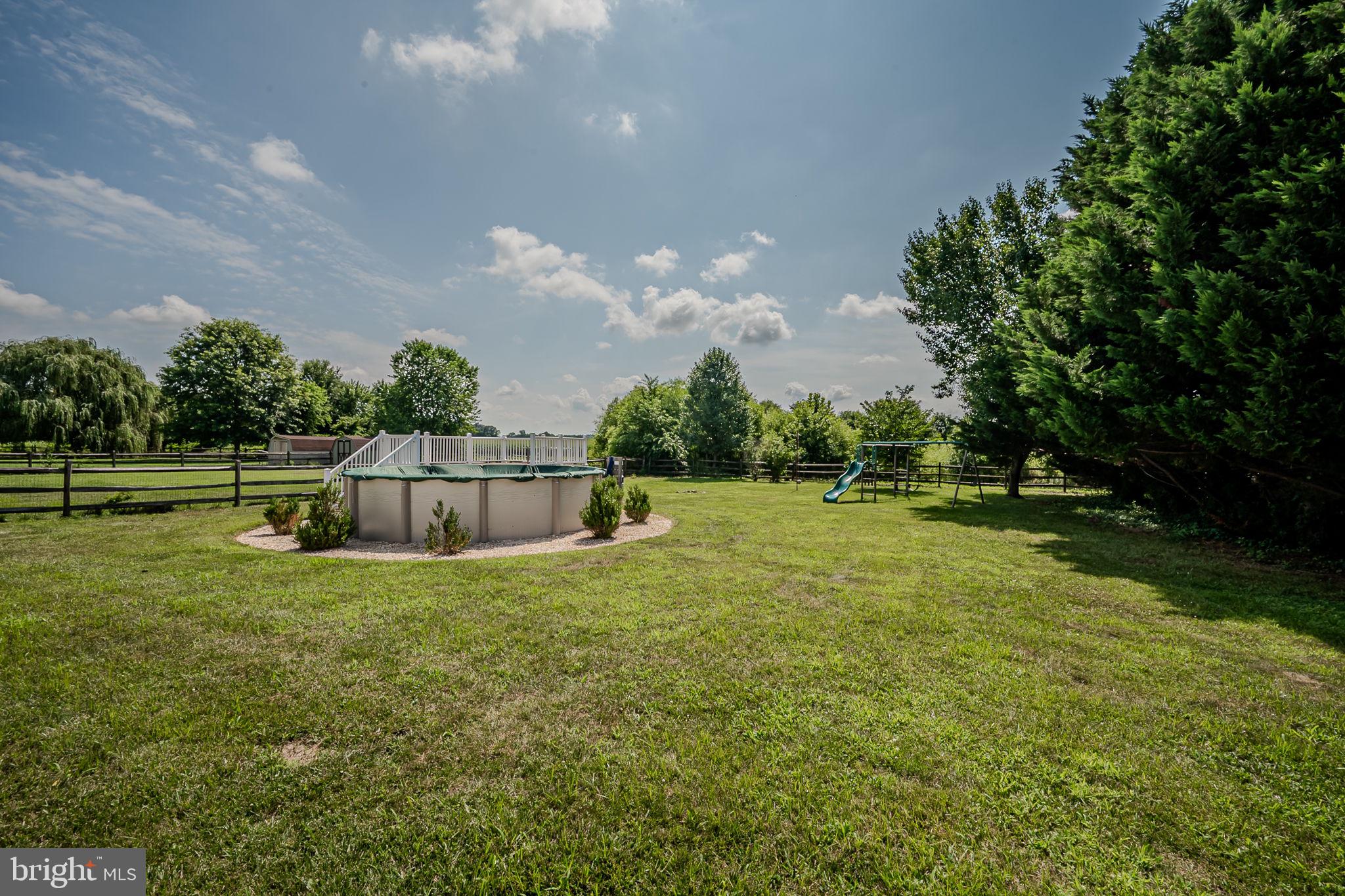 FRISBYS MEADOWS - Residential