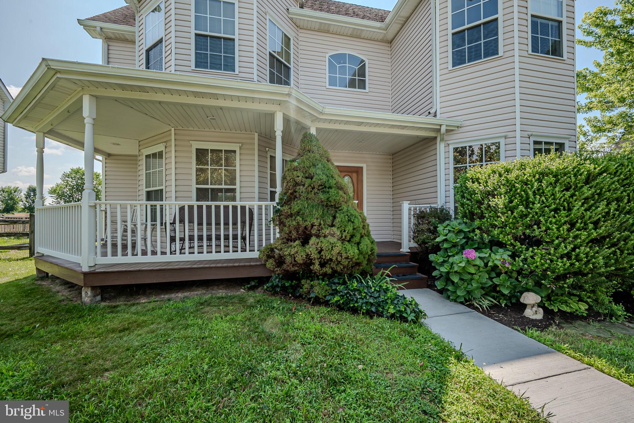 226 ARIEL AVENUE