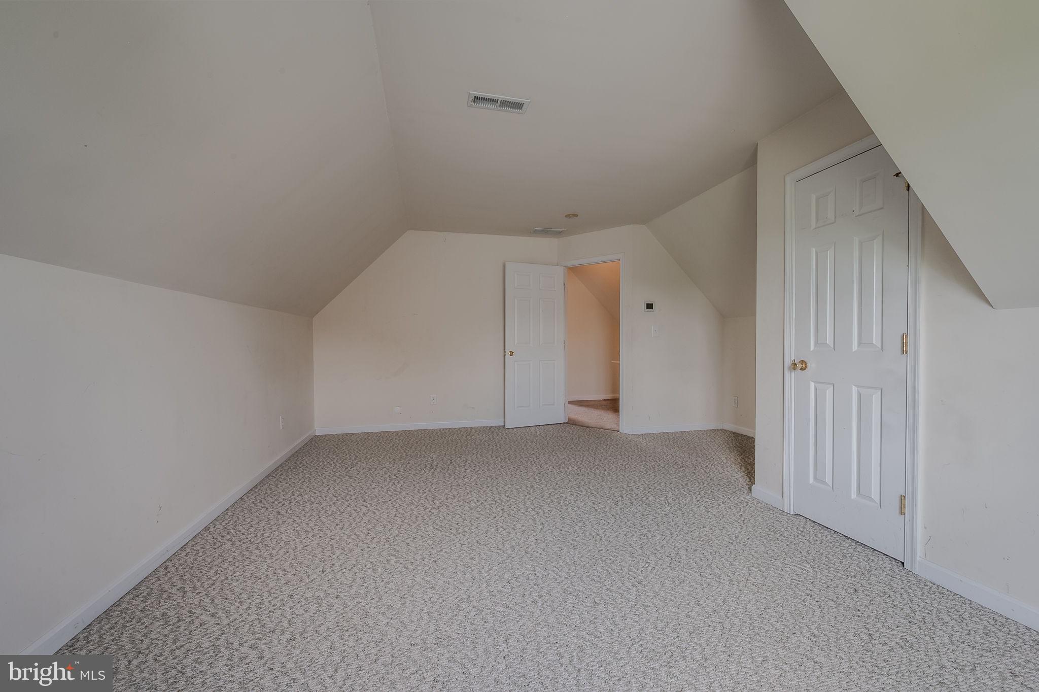 FRISBYS MEADOWS - Residential