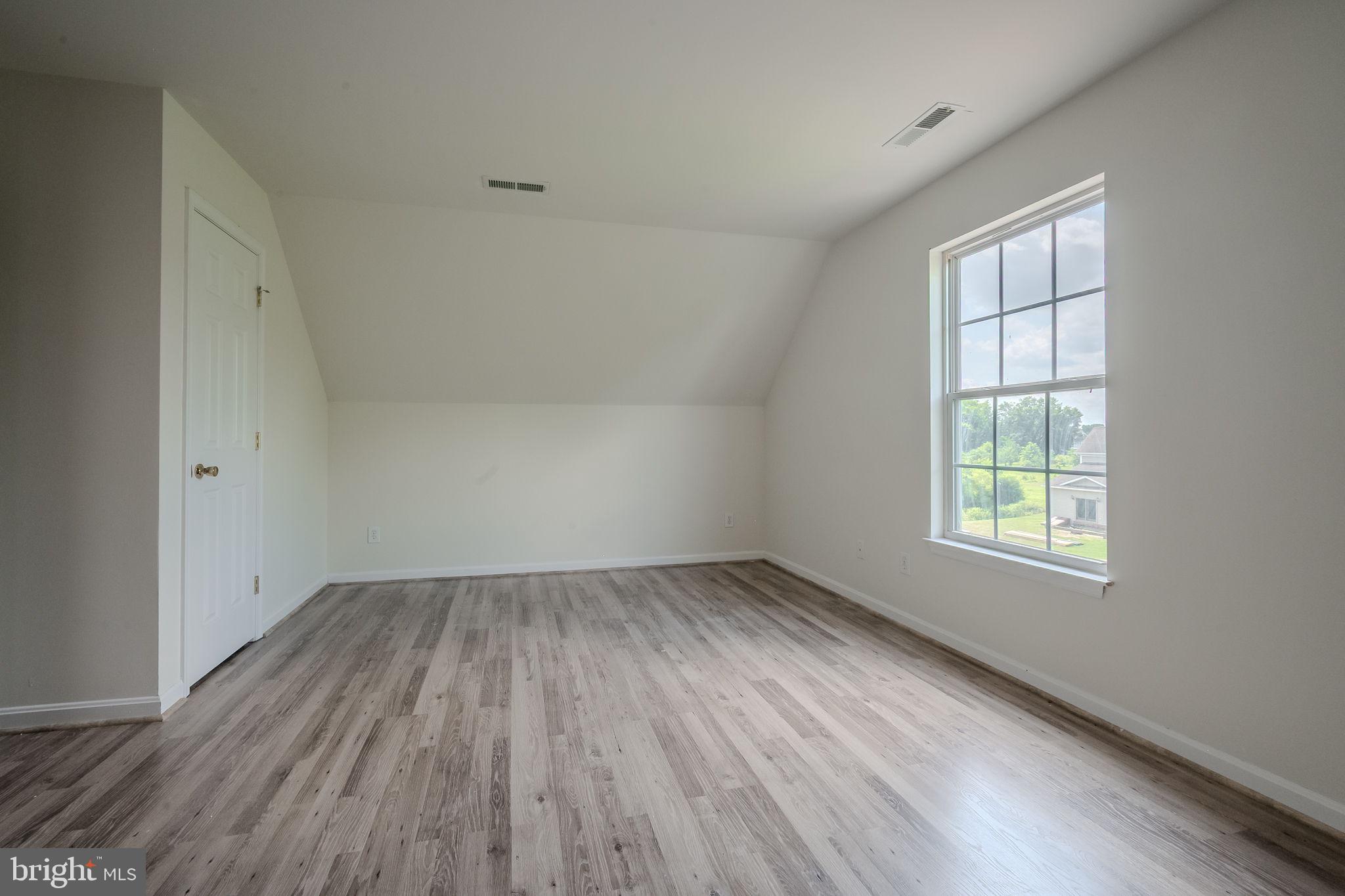 FRISBYS MEADOWS - Residential