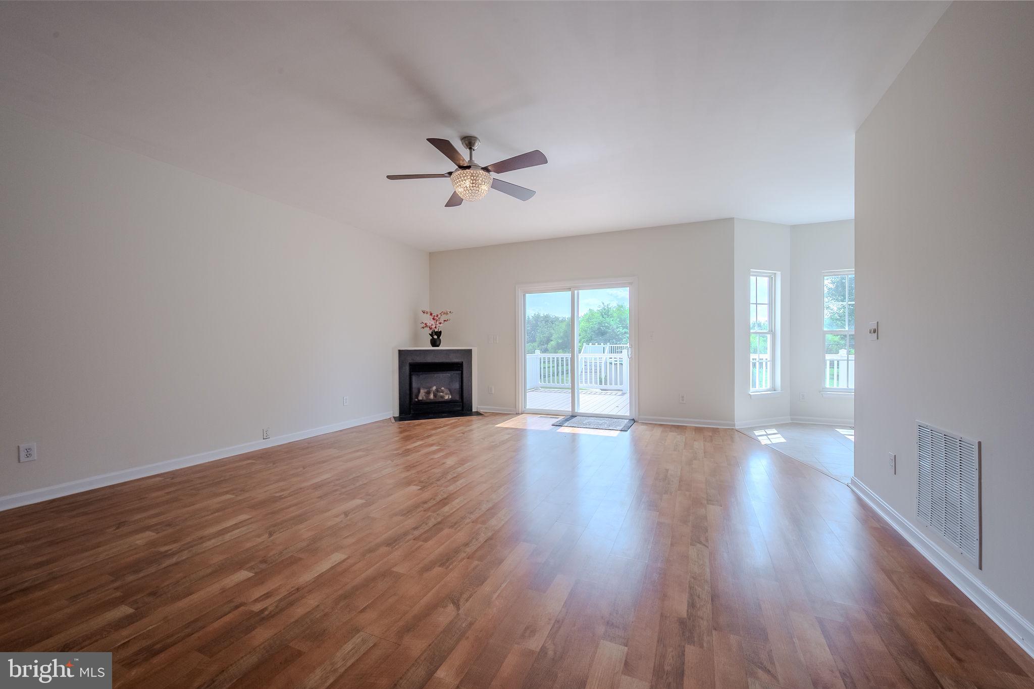 FRISBYS MEADOWS - Residential