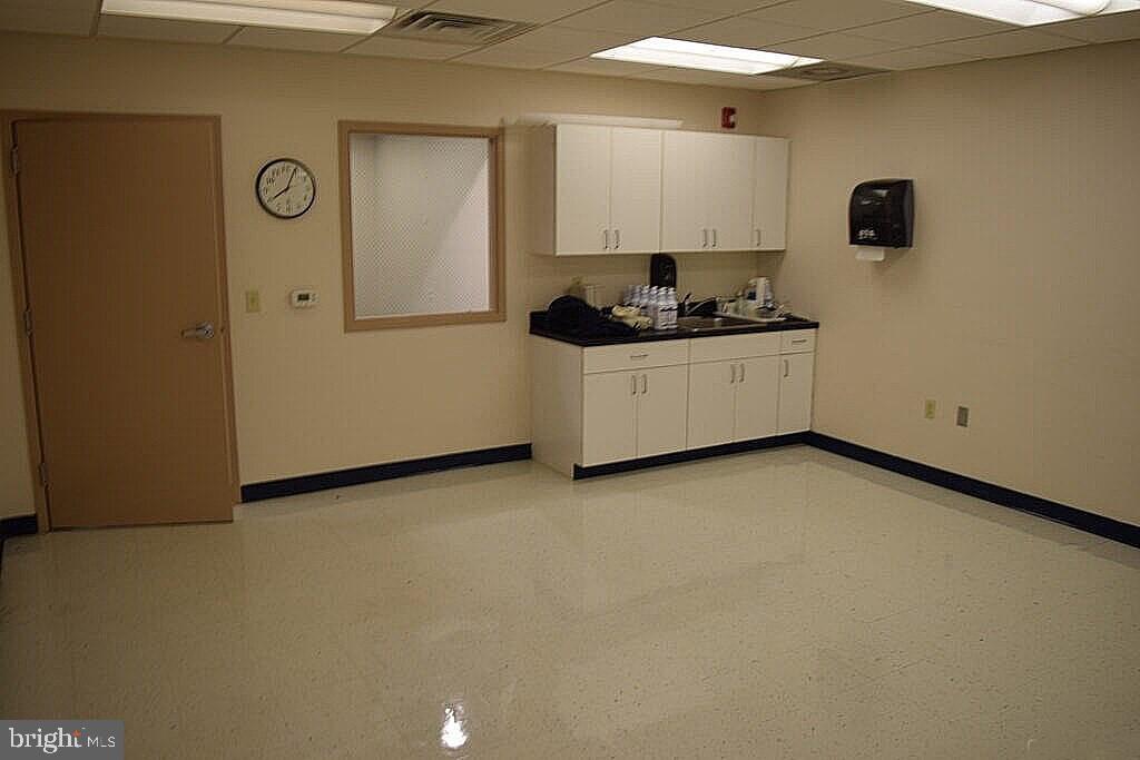 112 W FOSTER AVENUE C