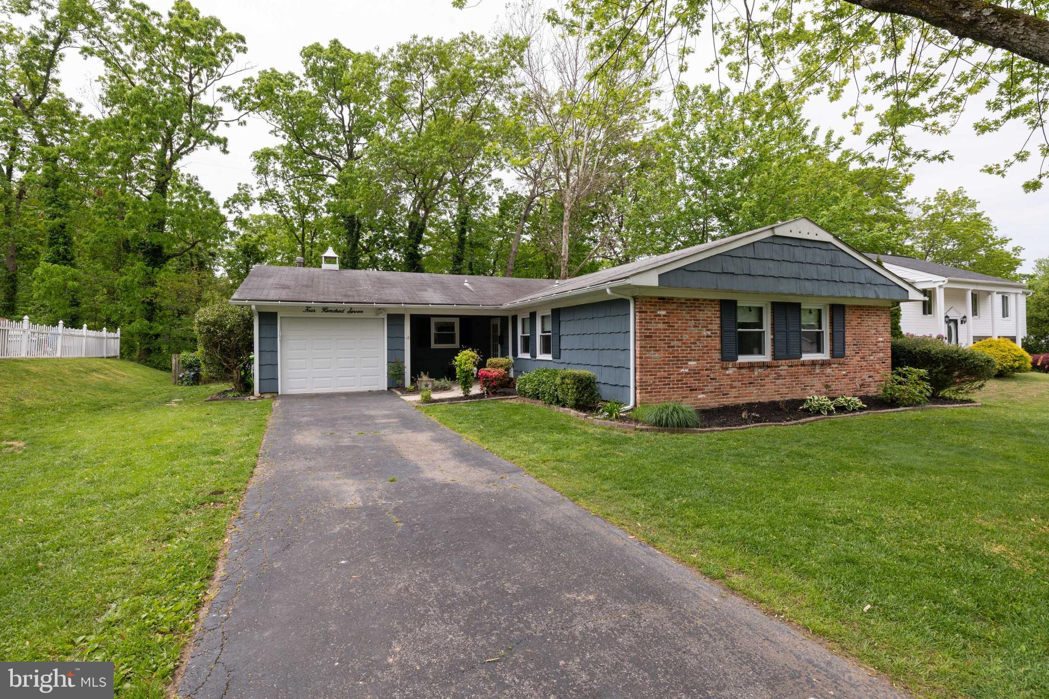 FOSTER BRANCH - Residential