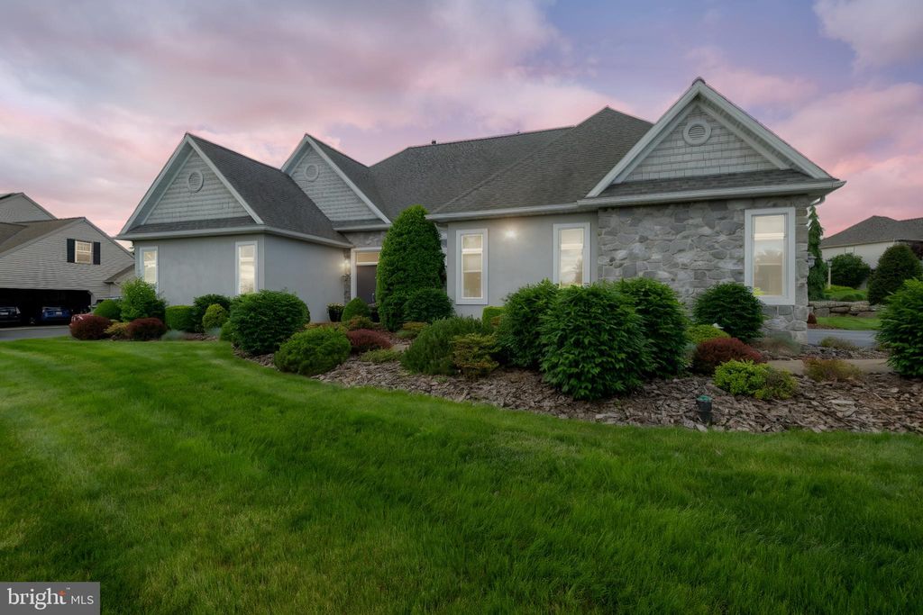 Photo of 149 W Willow Ridge, NEW HOLLAND, PA 17557 (MLS # PALA2070186)