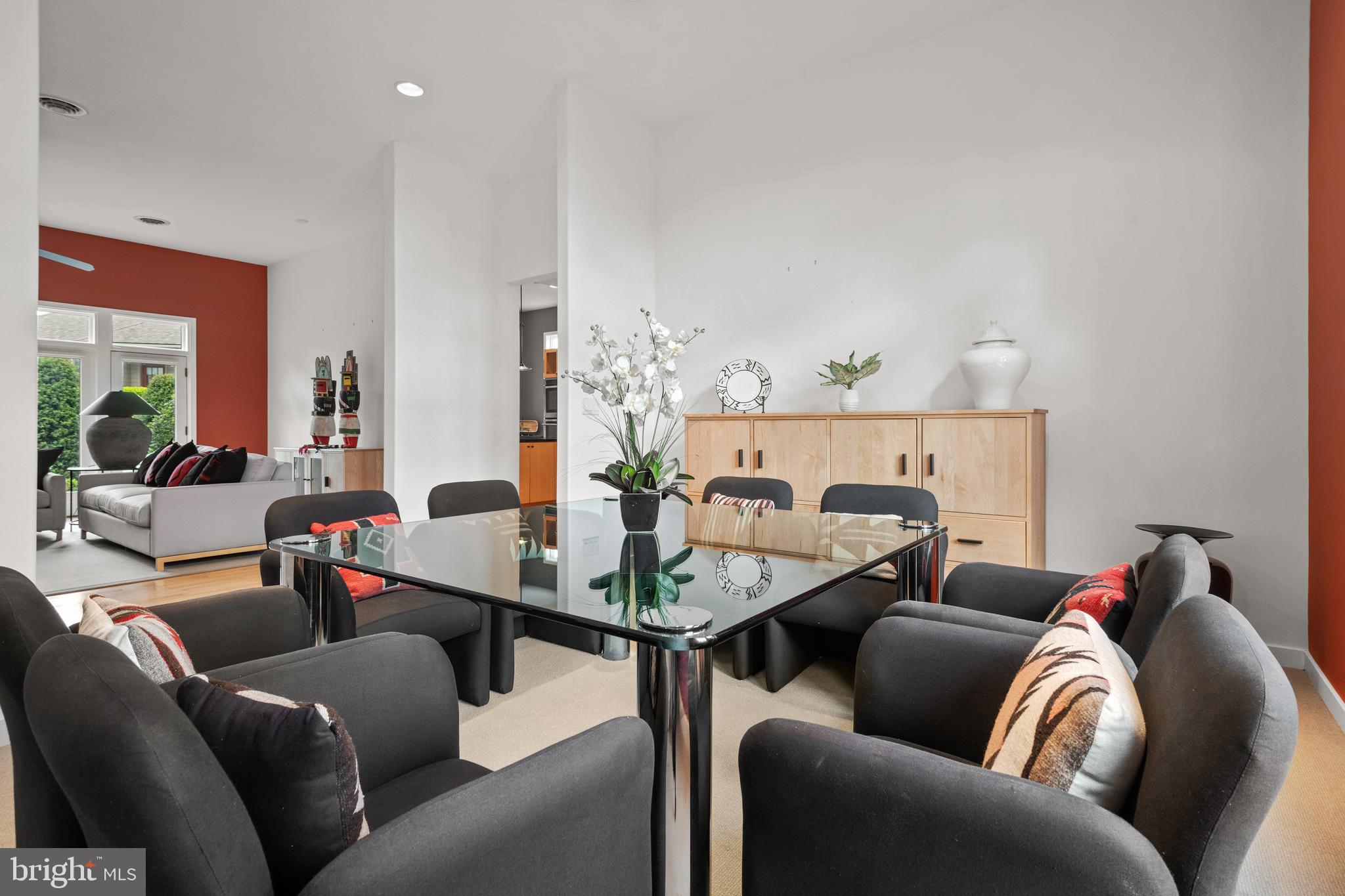 WILLOWS EAST - Residential