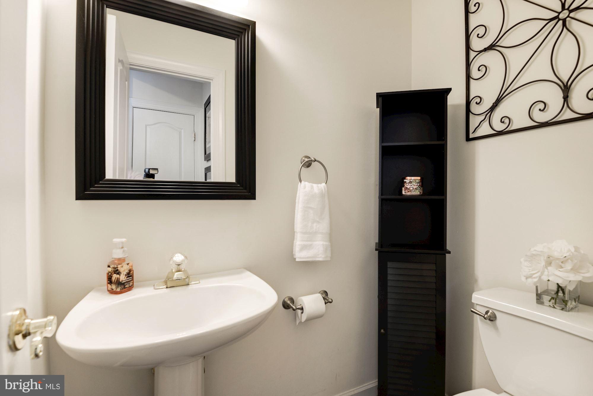 REES ESTATE - Residential