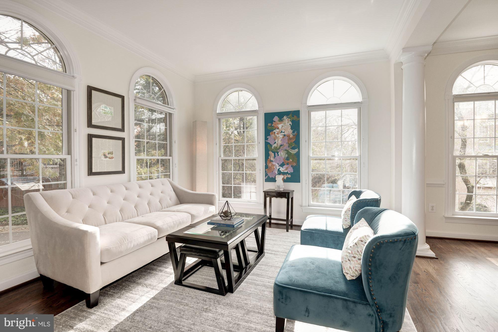 REES ESTATE - Residential