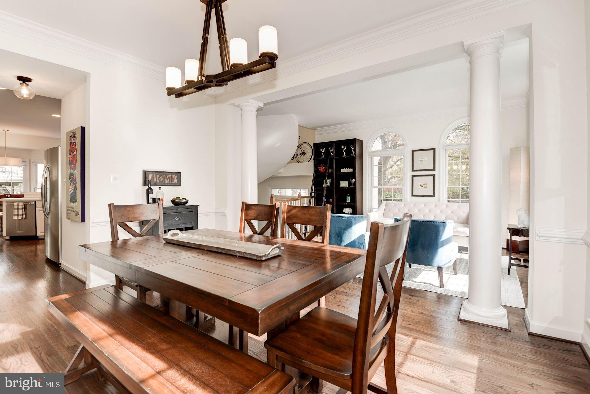 REES ESTATE - Residential