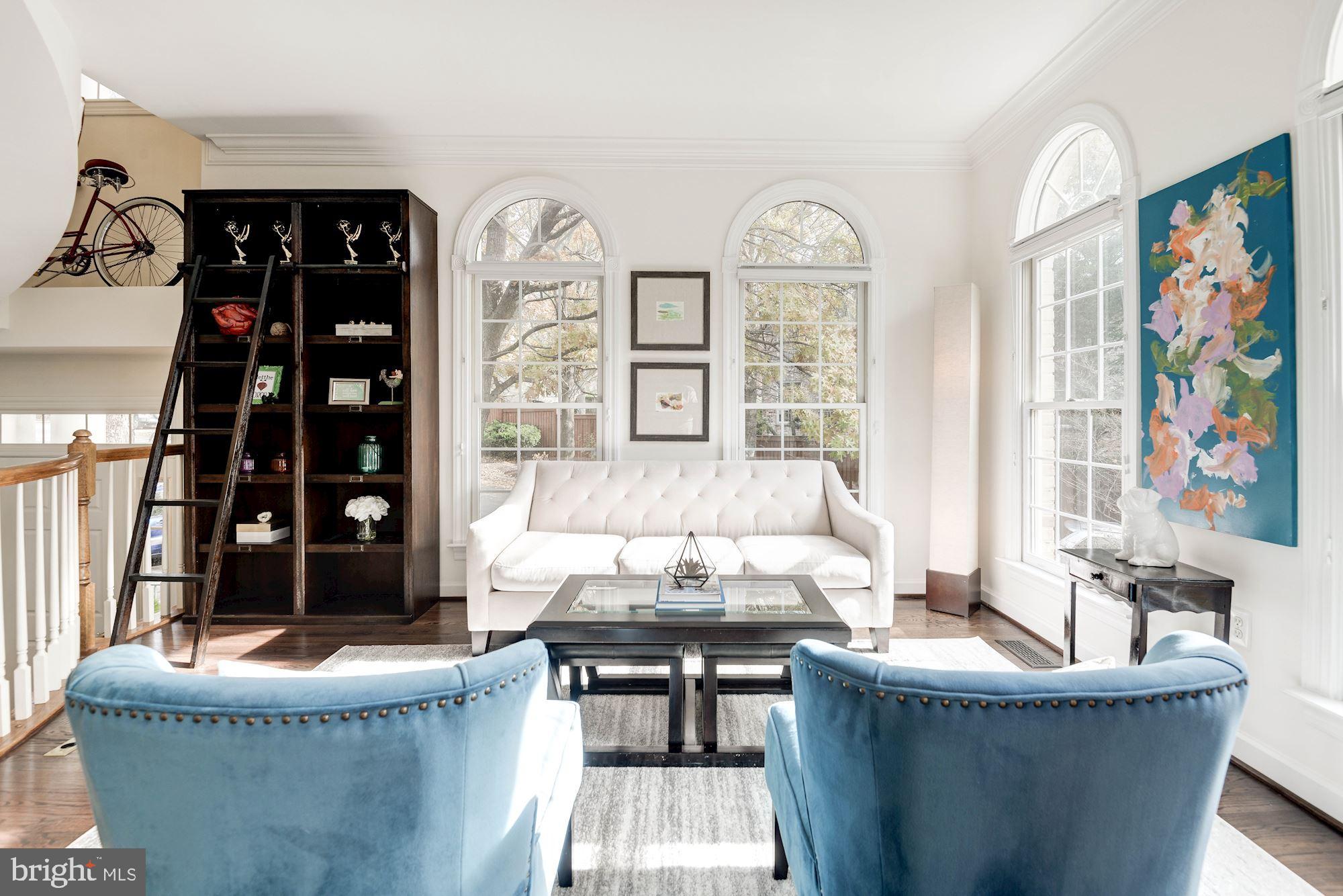 REES ESTATE - Residential