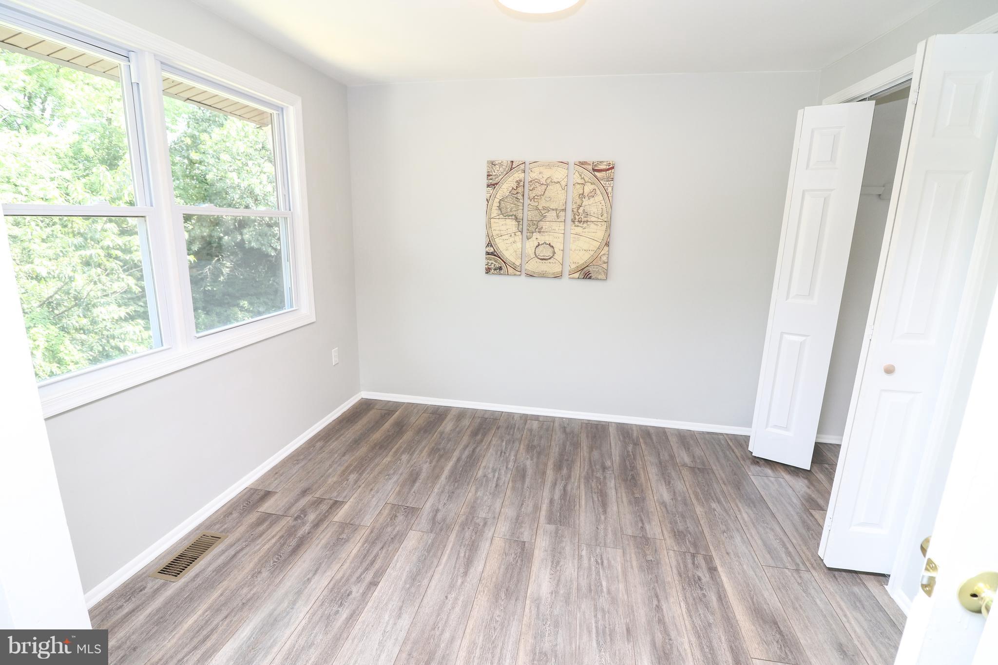 SUGARLAND RUN - Residential