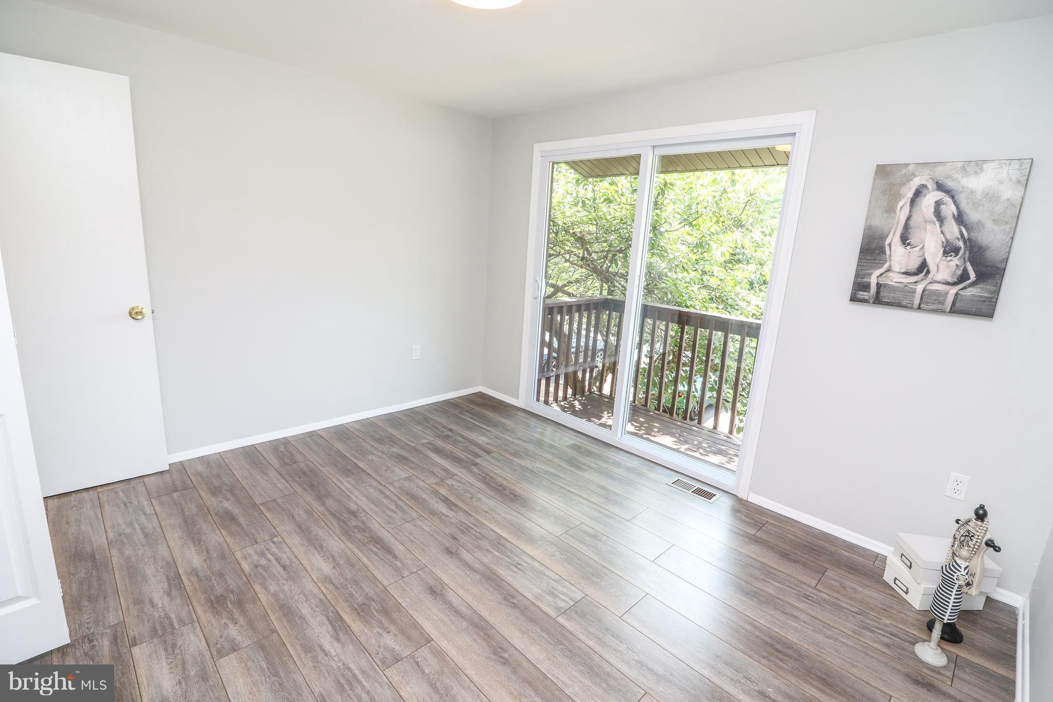 SUGARLAND RUN - Residential