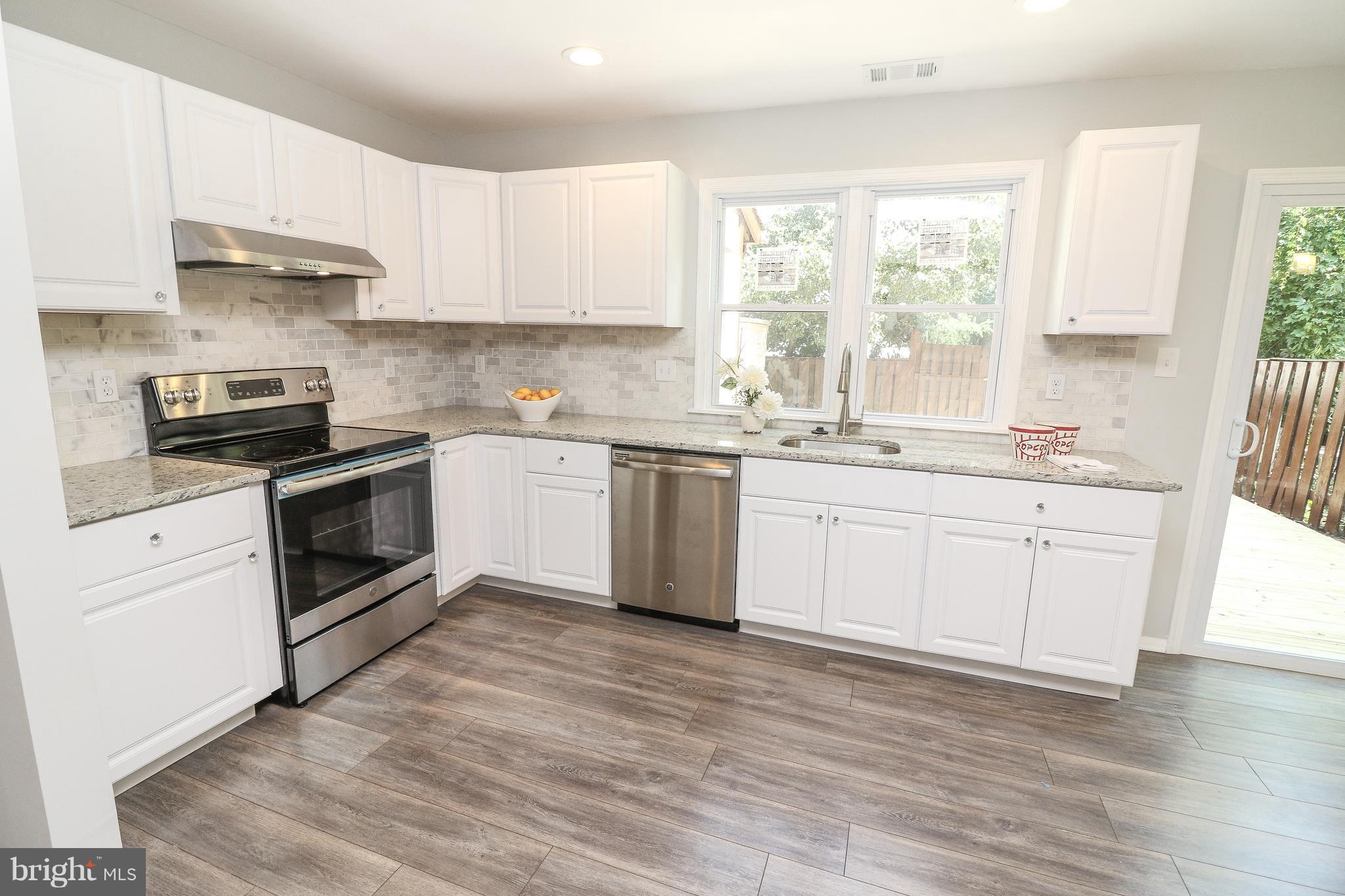 SUGARLAND RUN - Residential