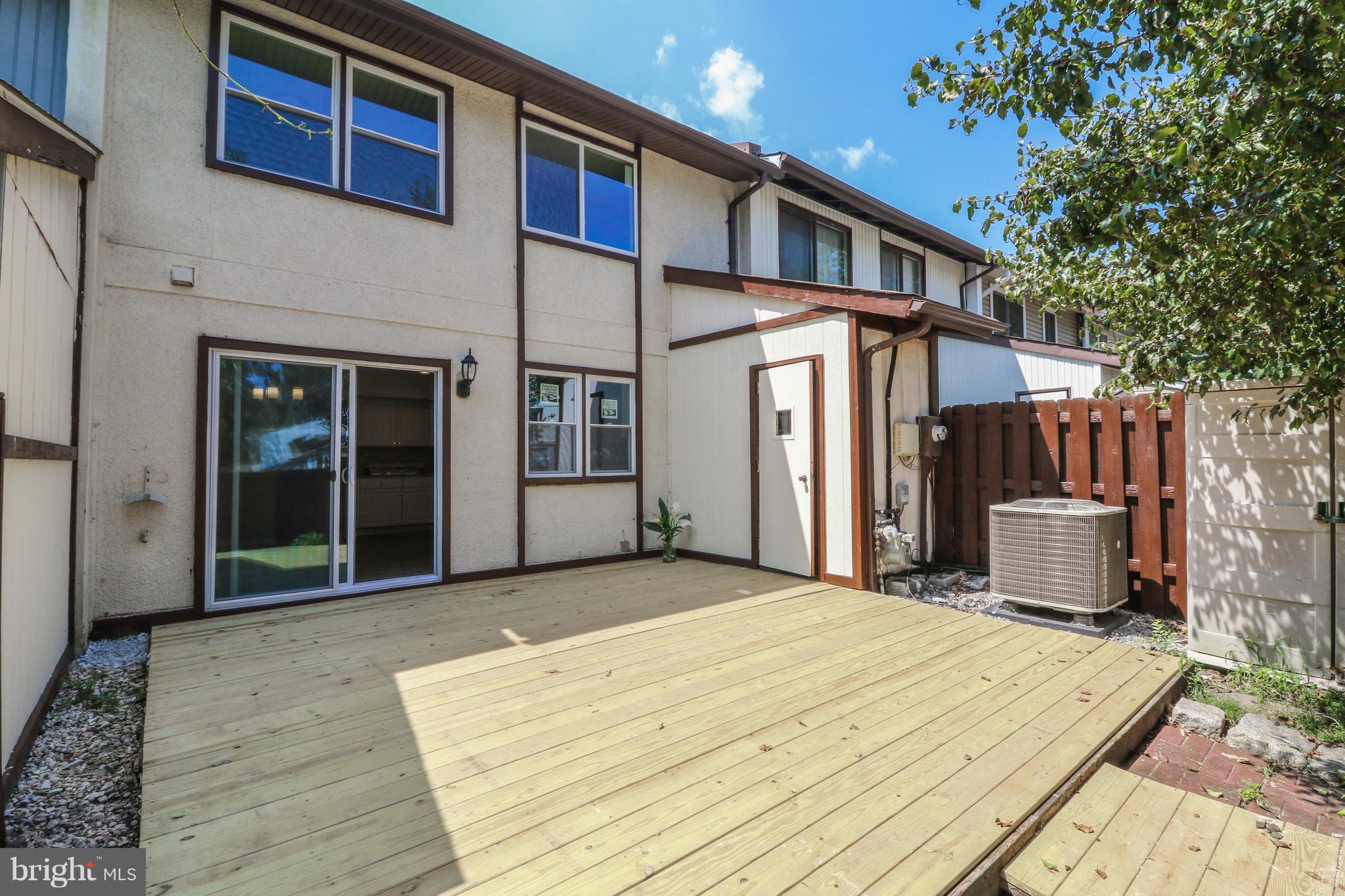 SUGARLAND RUN - Residential