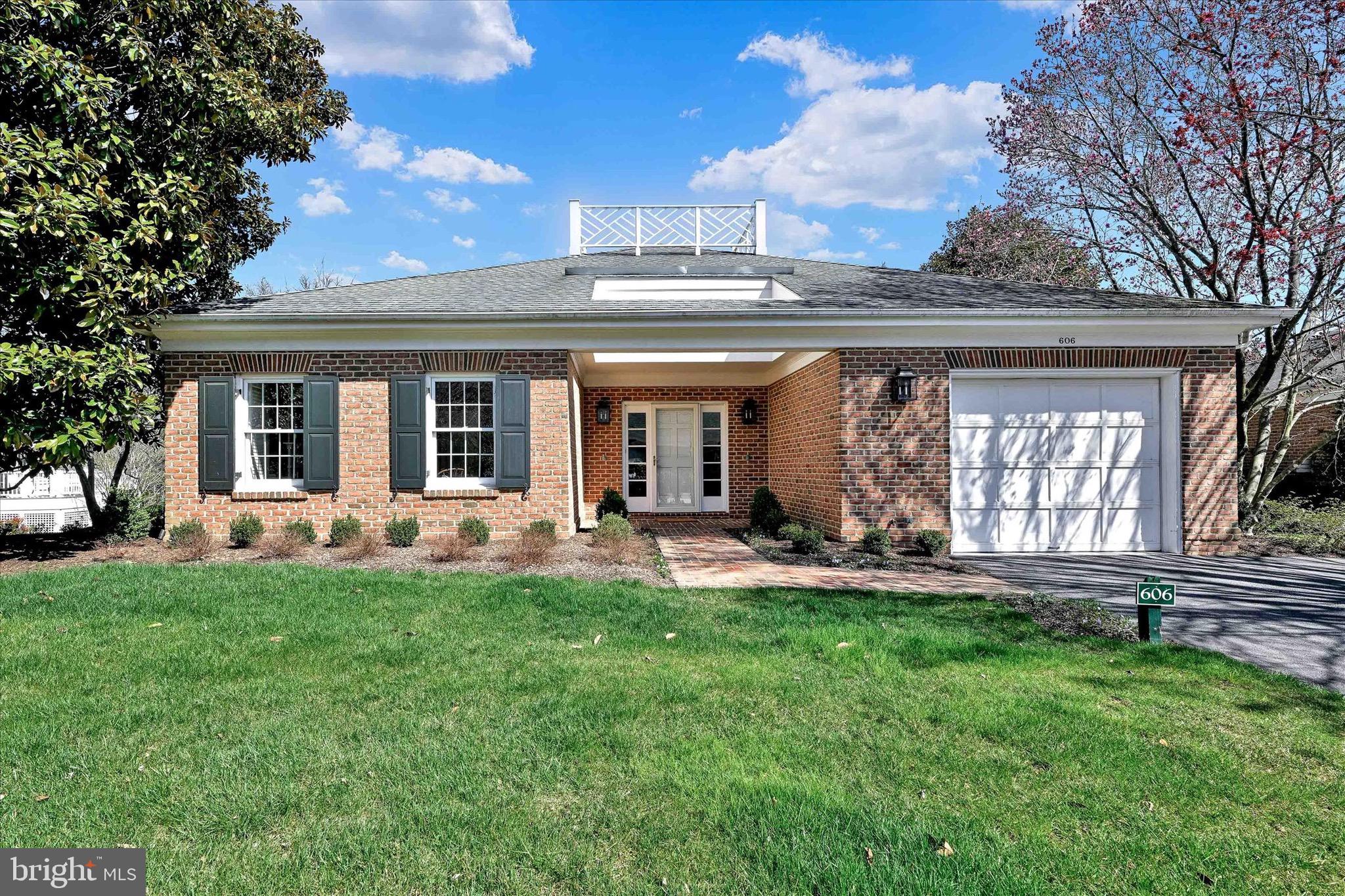 LUTHERVILLE - Residential