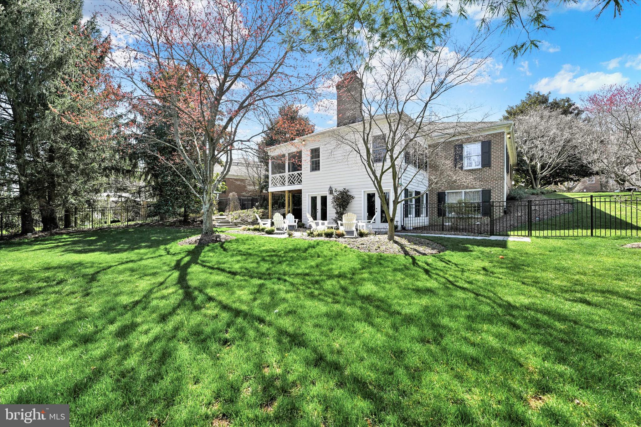 LUTHERVILLE - Residential
