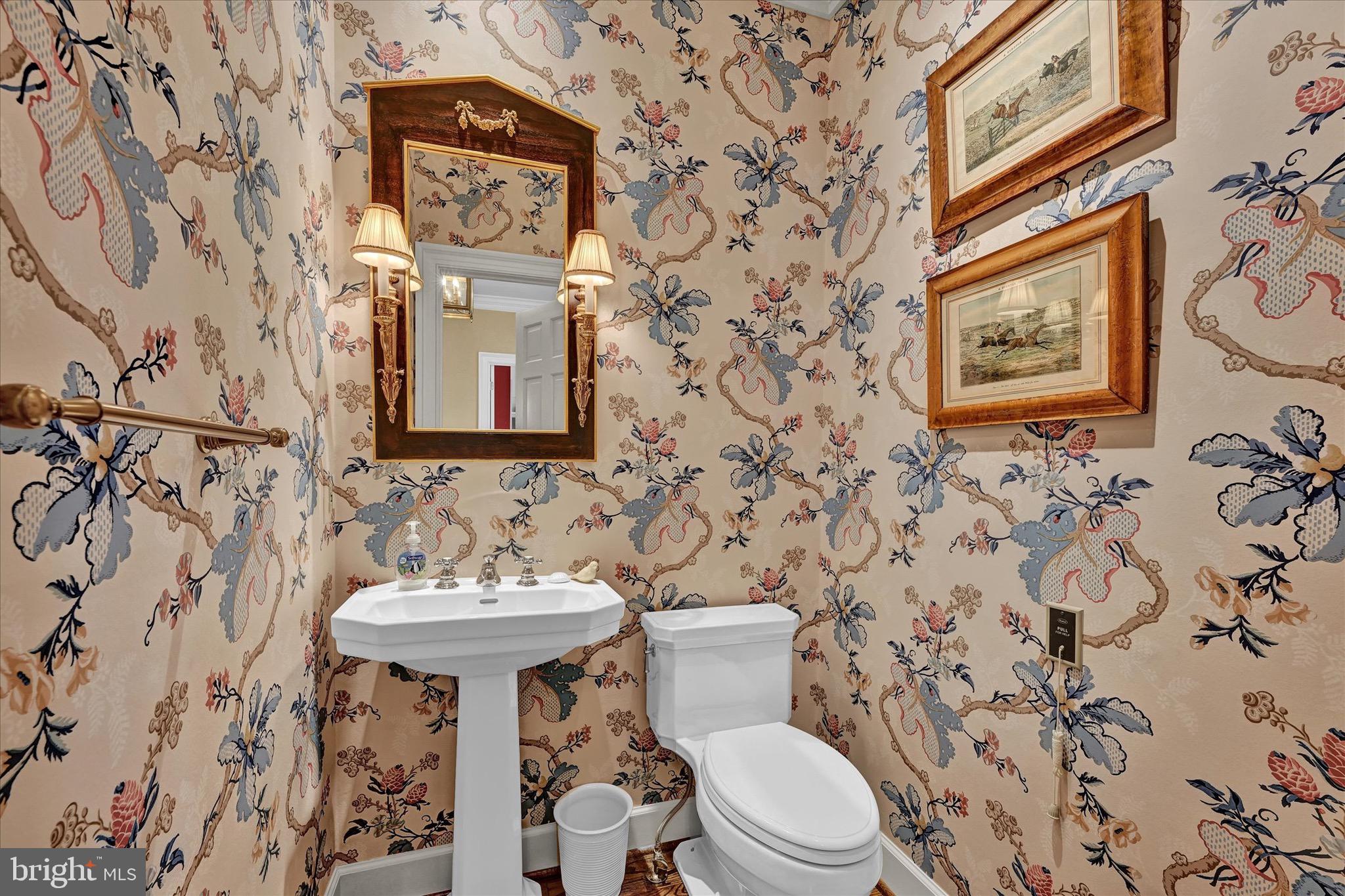 LUTHERVILLE - Residential