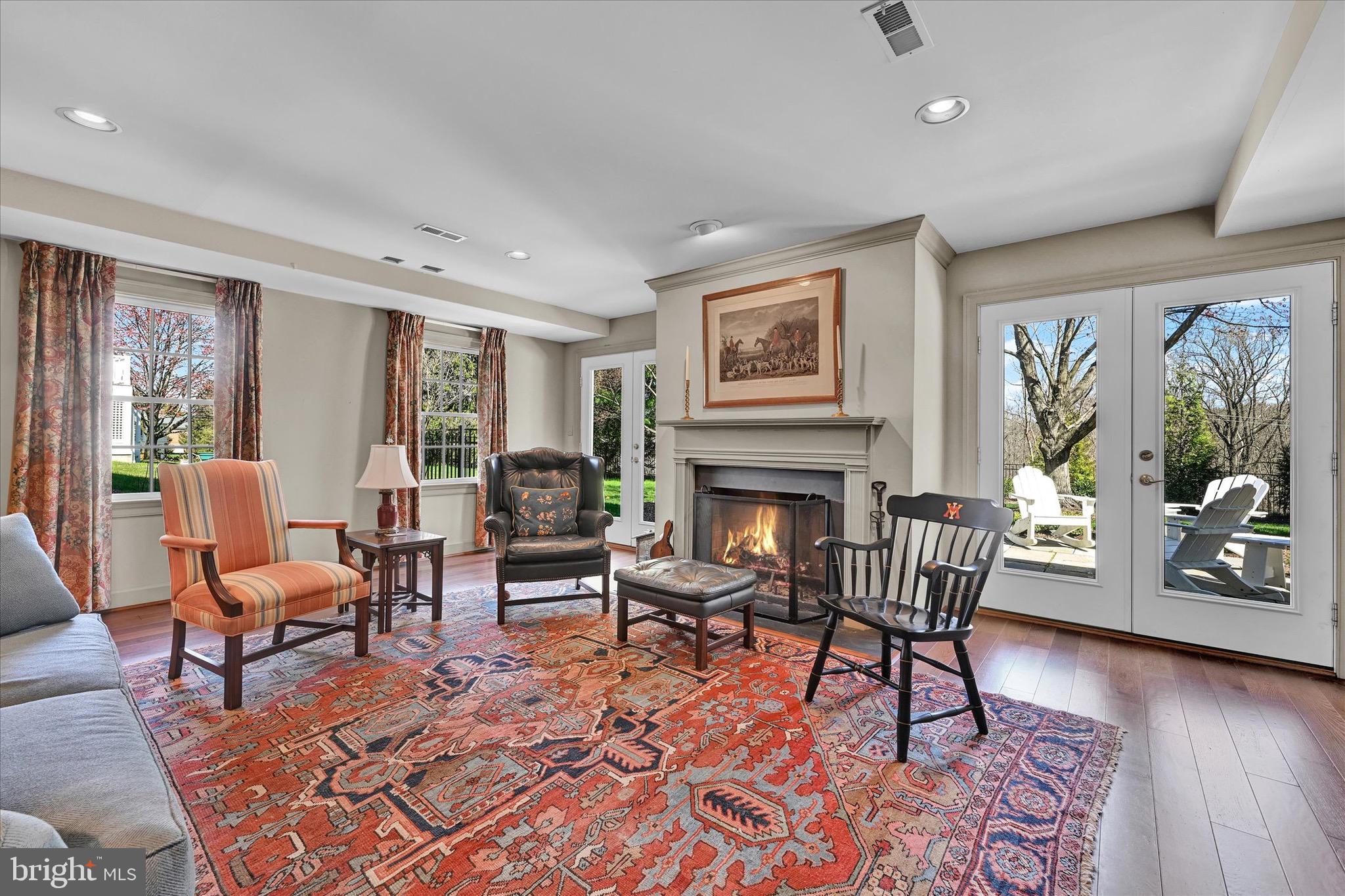 LUTHERVILLE - Residential