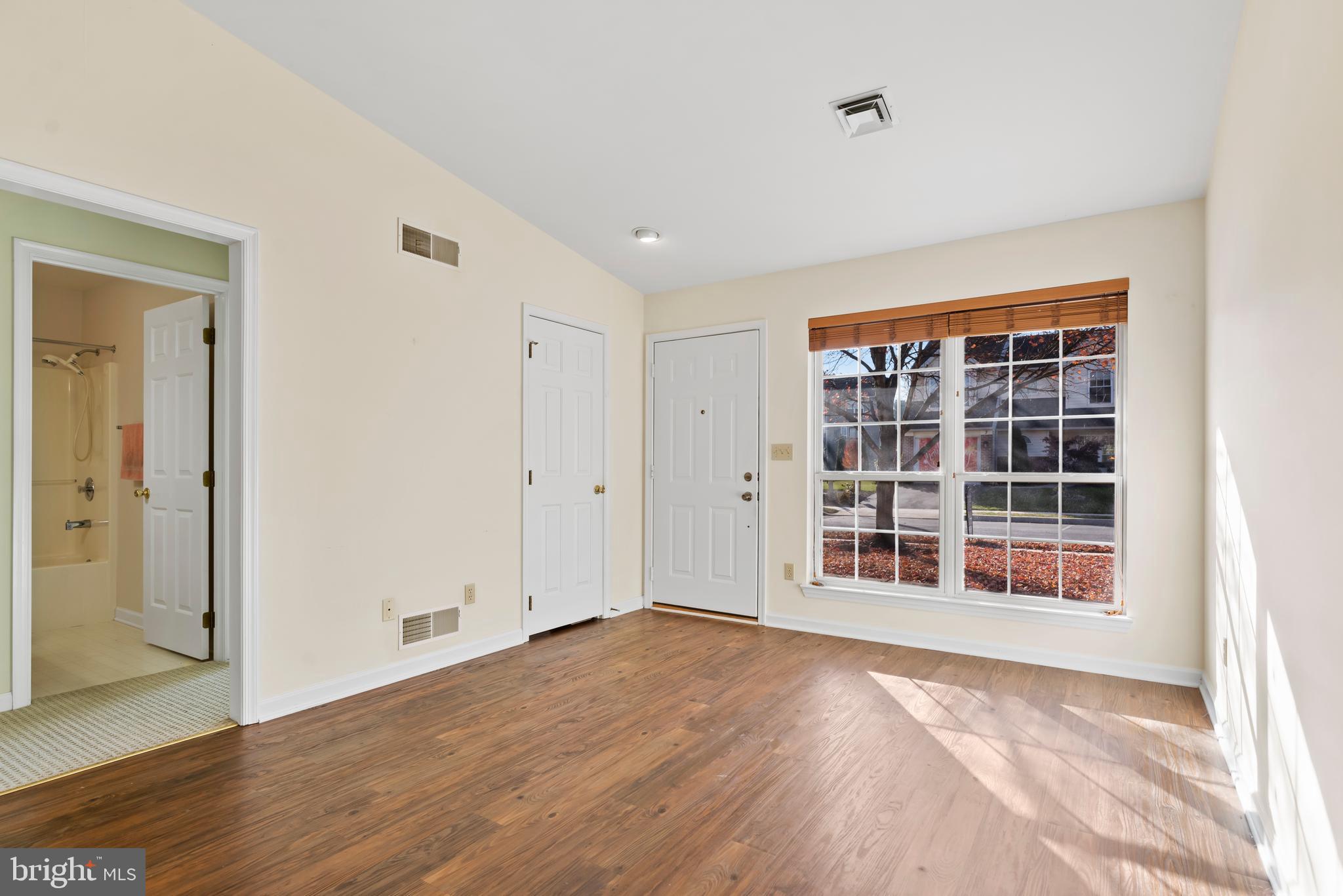 GREENFIELD - Residential