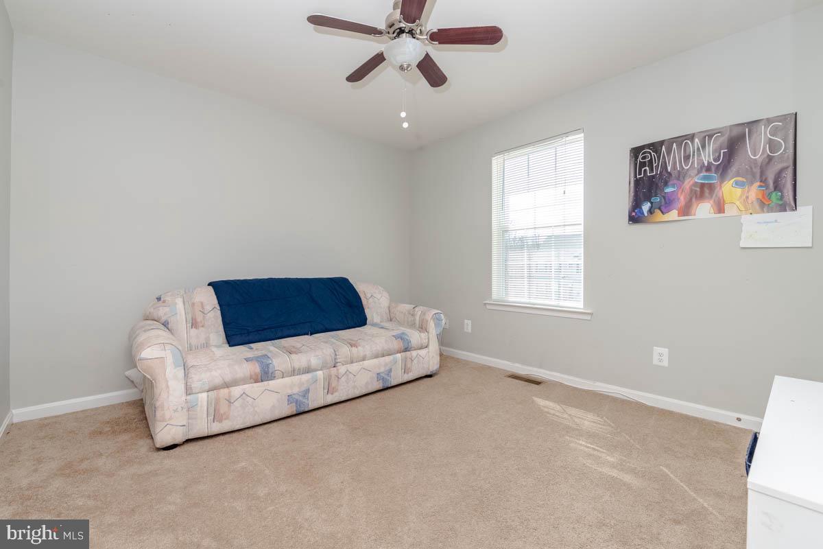 SPENCER WOODS - Residential