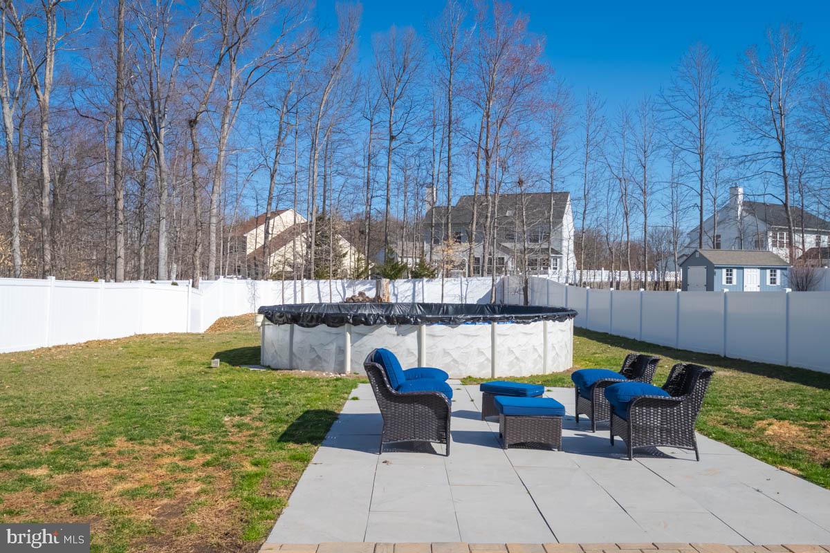 SPENCER WOODS - Residential