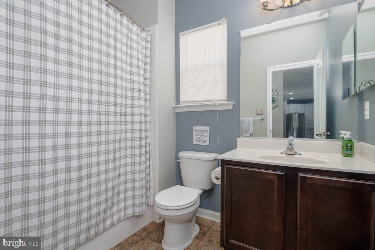 SPENCER WOODS - Residential