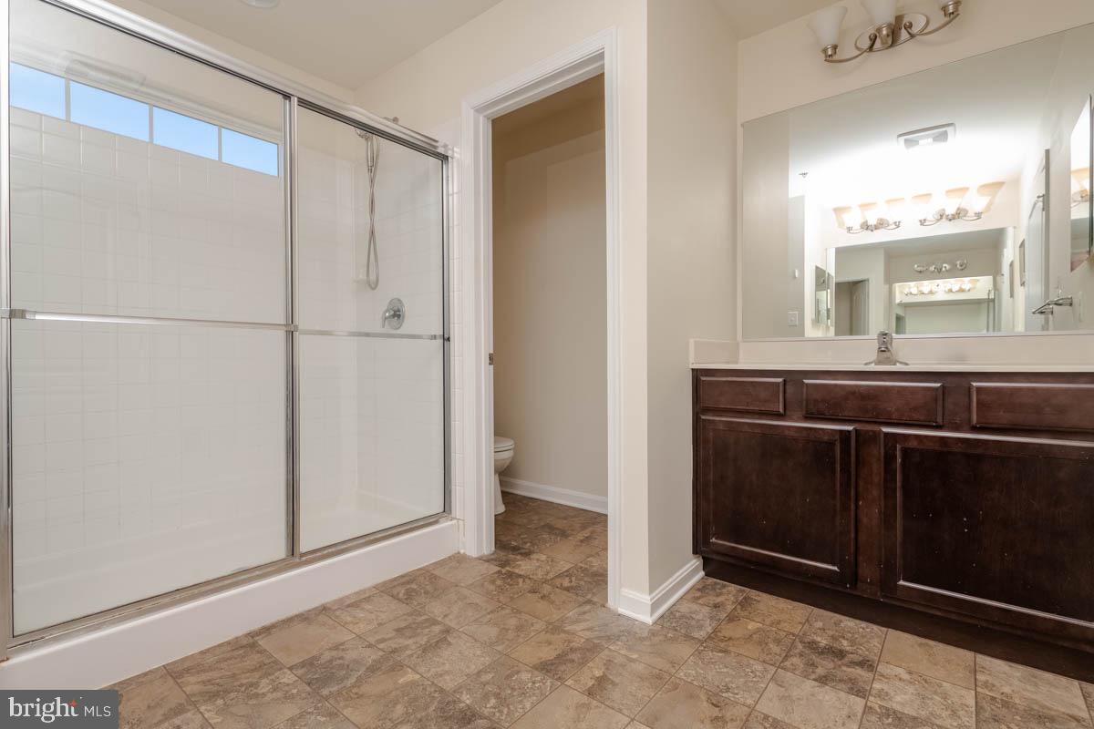 SPENCER WOODS - Residential