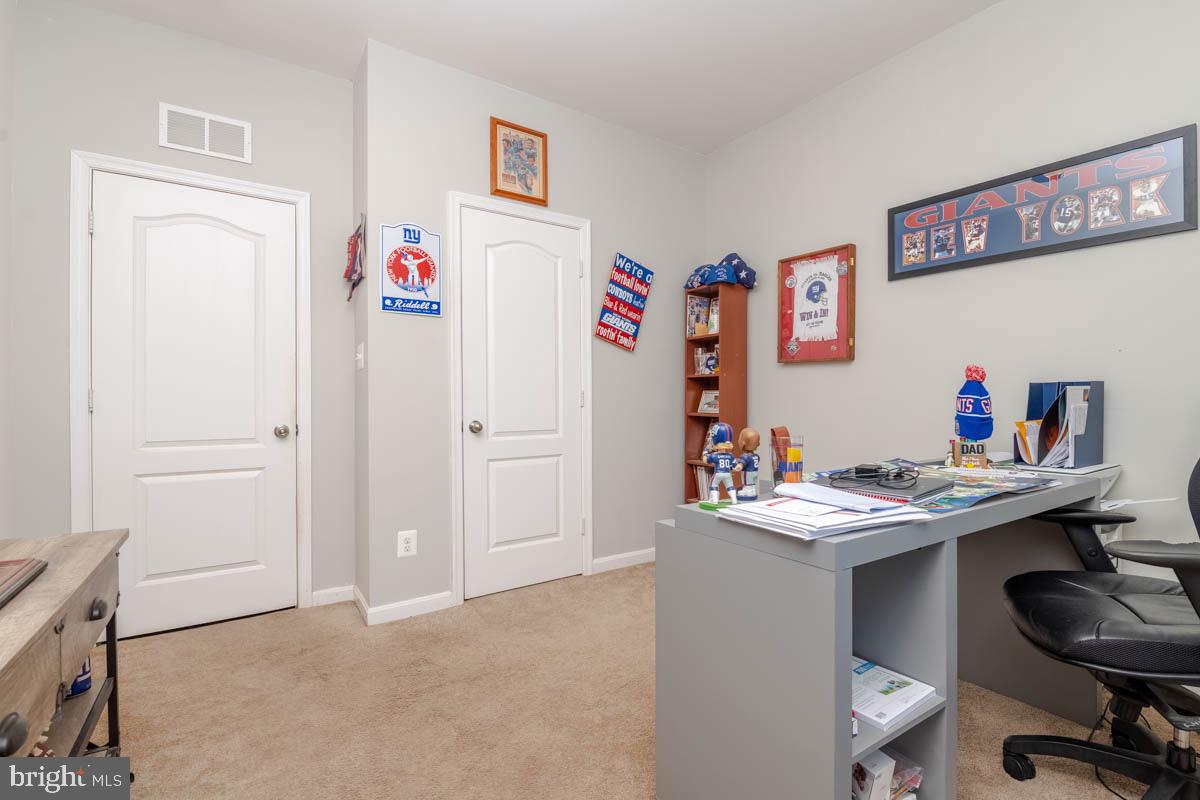 SPENCER WOODS - Residential