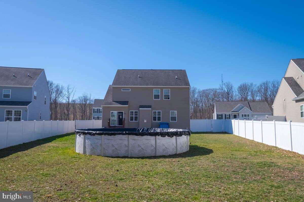 SPENCER WOODS - Residential