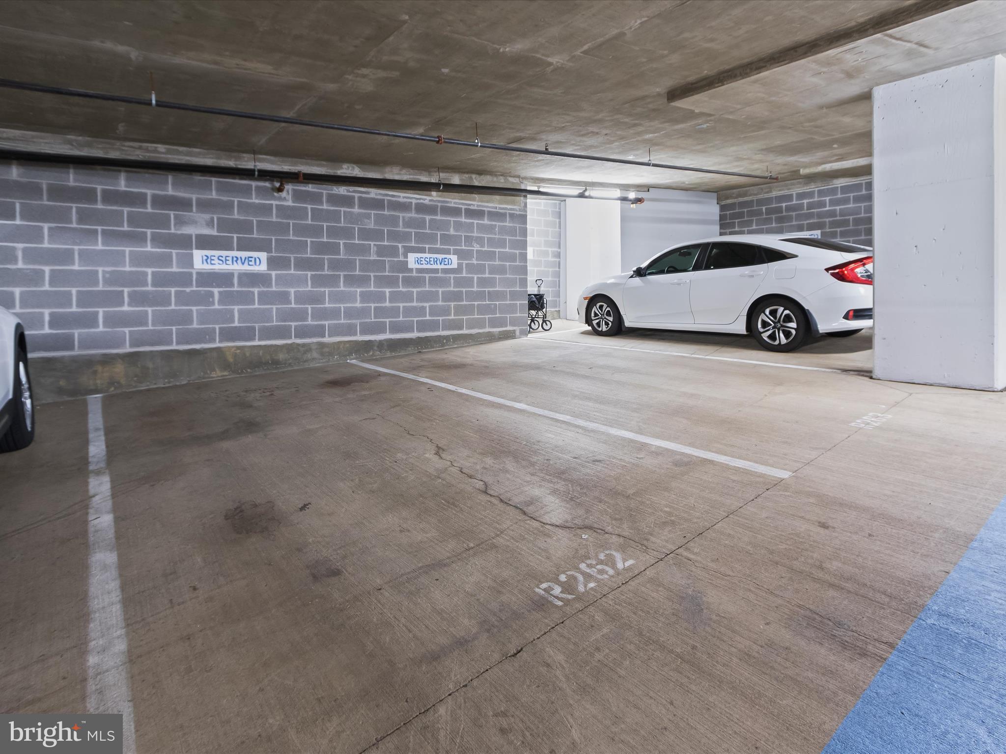 CLARENDON - Residential Lease