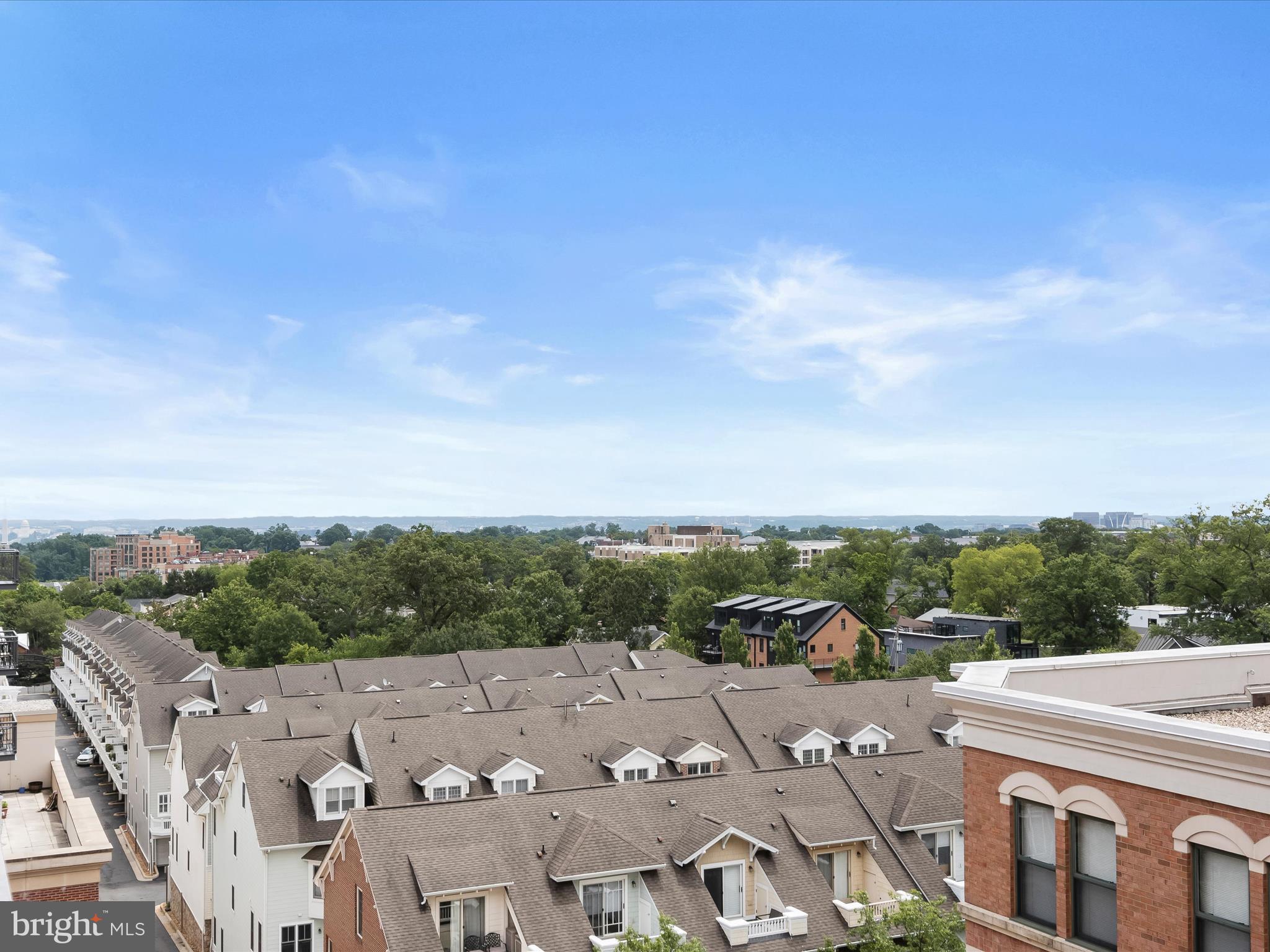 1205 N GARFIELD STREET 804