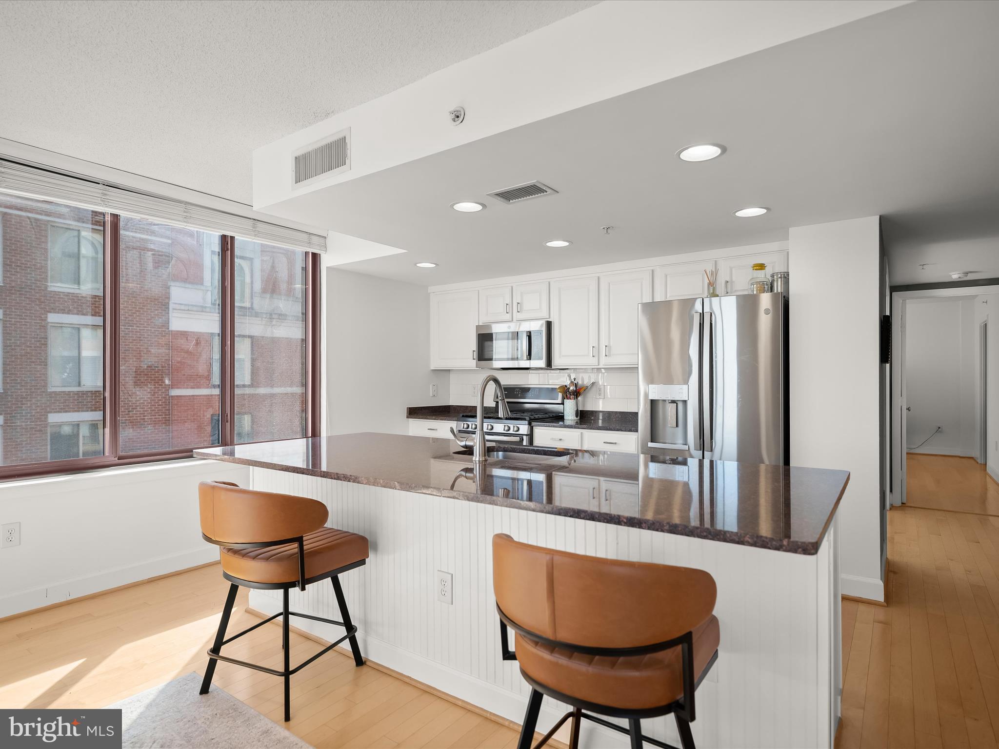 CLARENDON - Residential Lease