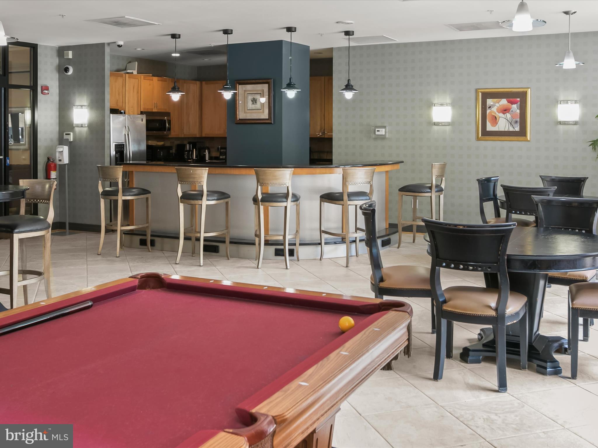 CLARENDON - Residential Lease