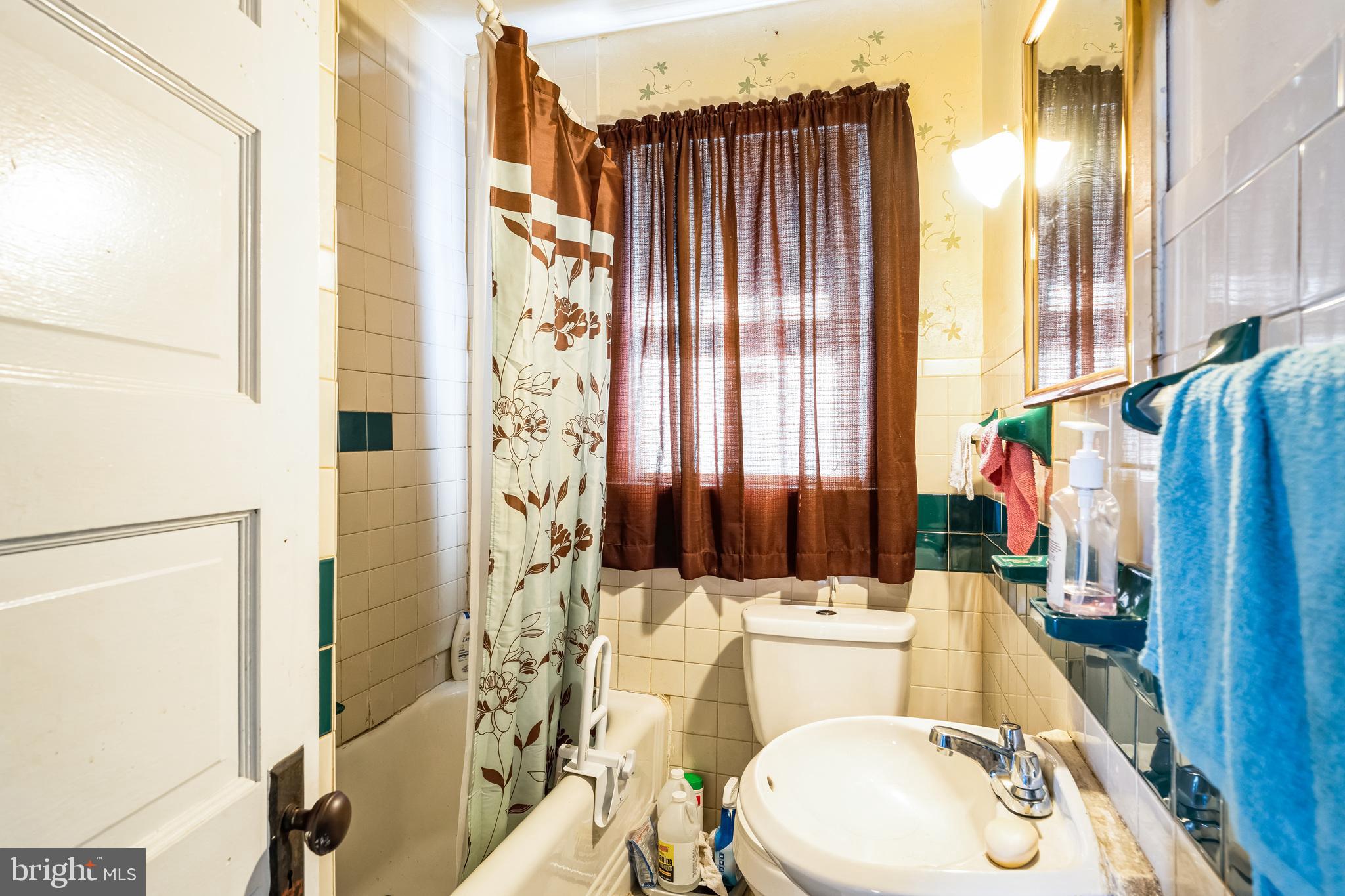 CAPITOL HEIGHTS - Residential