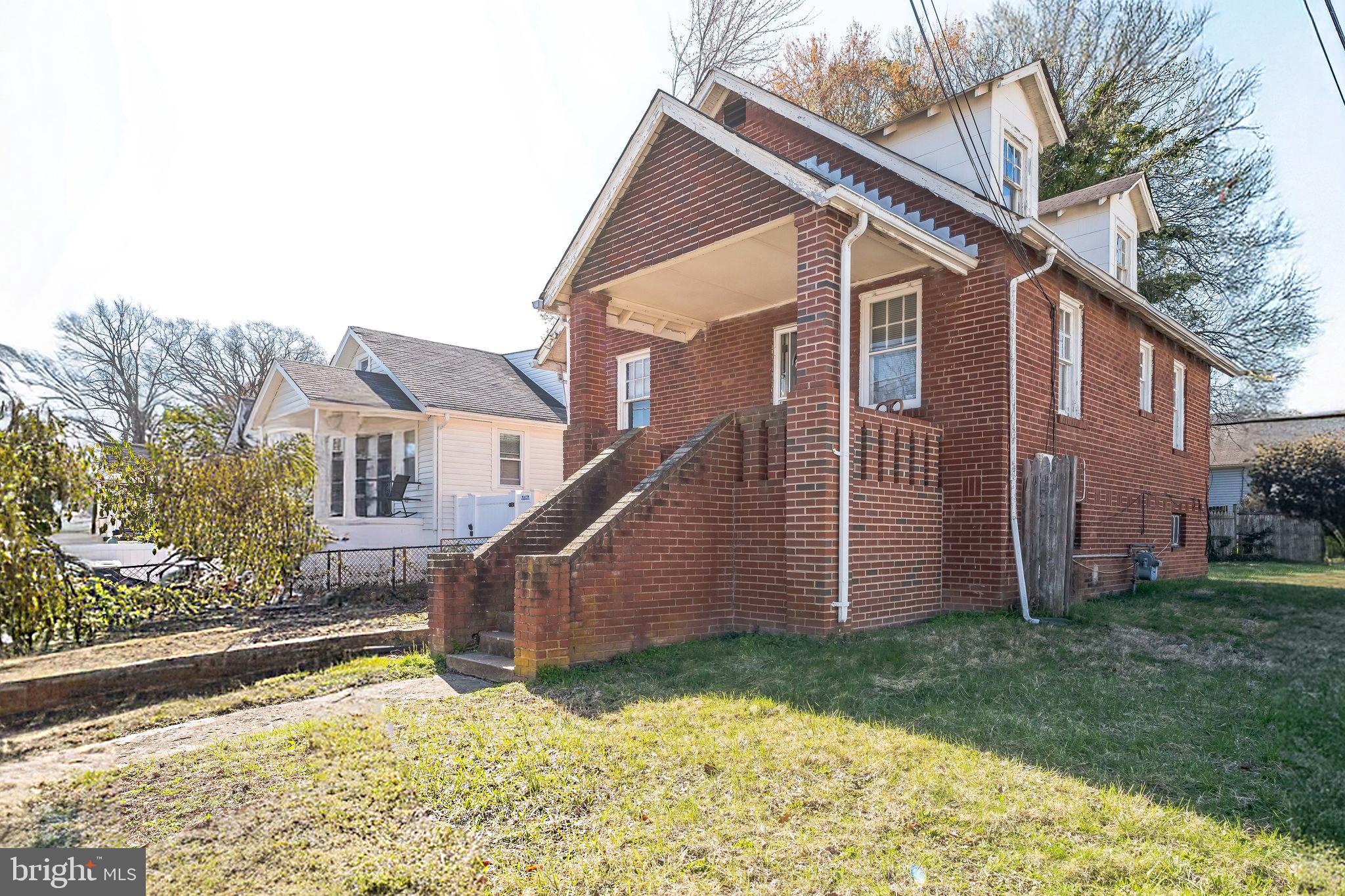 CAPITOL HEIGHTS - Residential