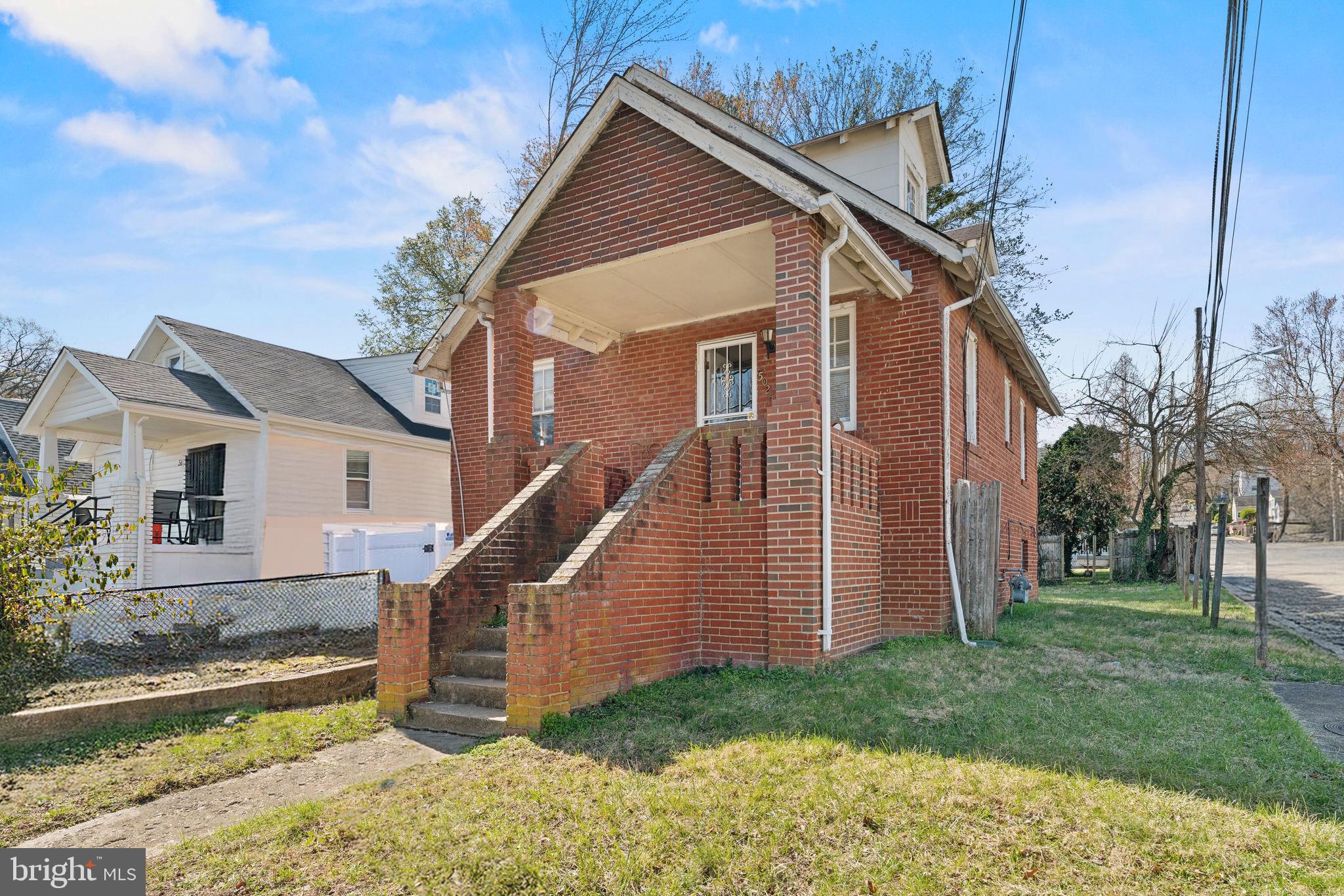 CAPITOL HEIGHTS - Residential