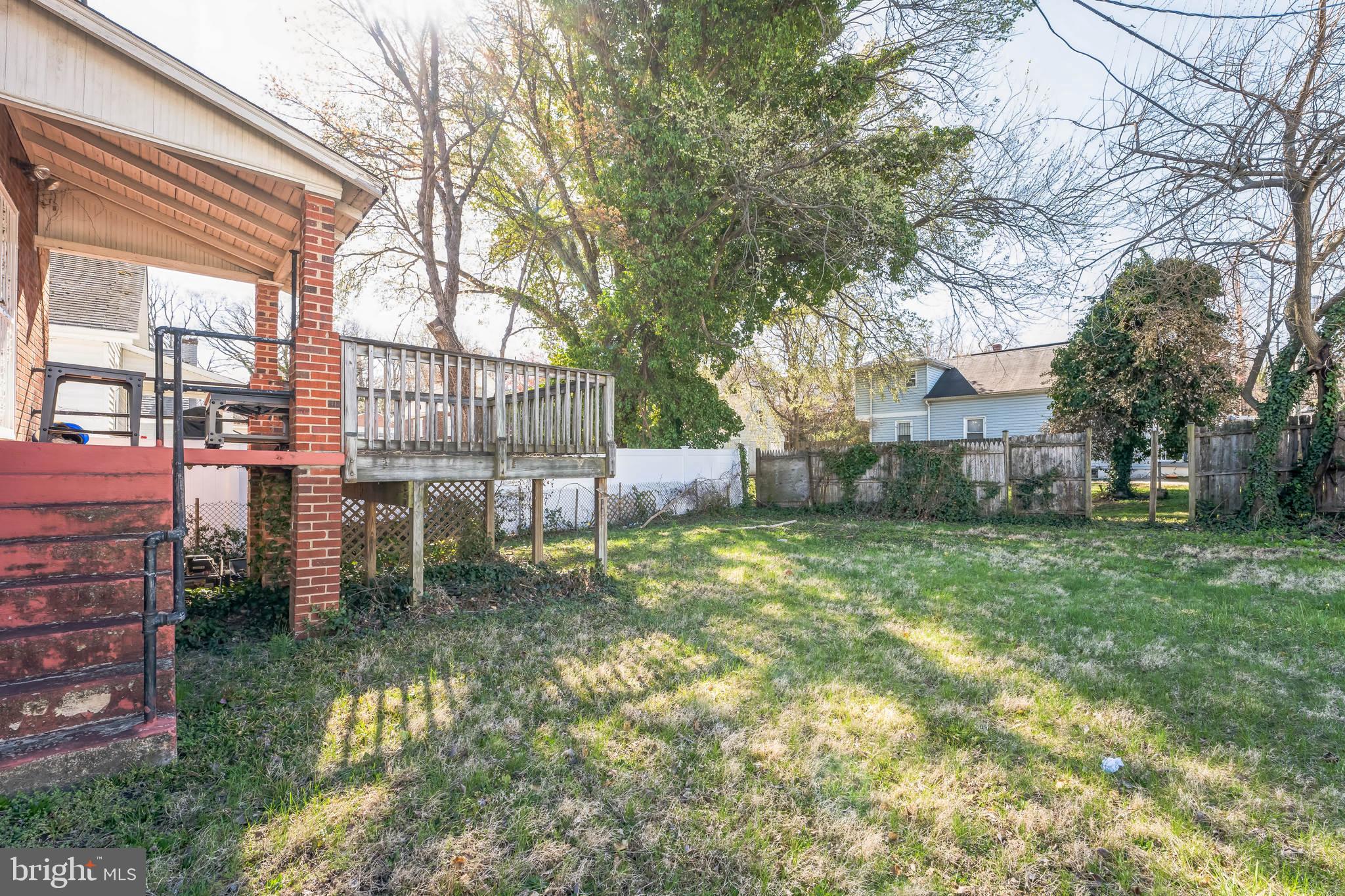 CAPITOL HEIGHTS - Residential