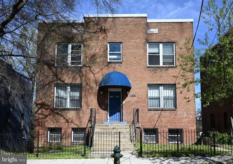 4234 EDSON PLACE NE 2 WASHINGTON DC 20019