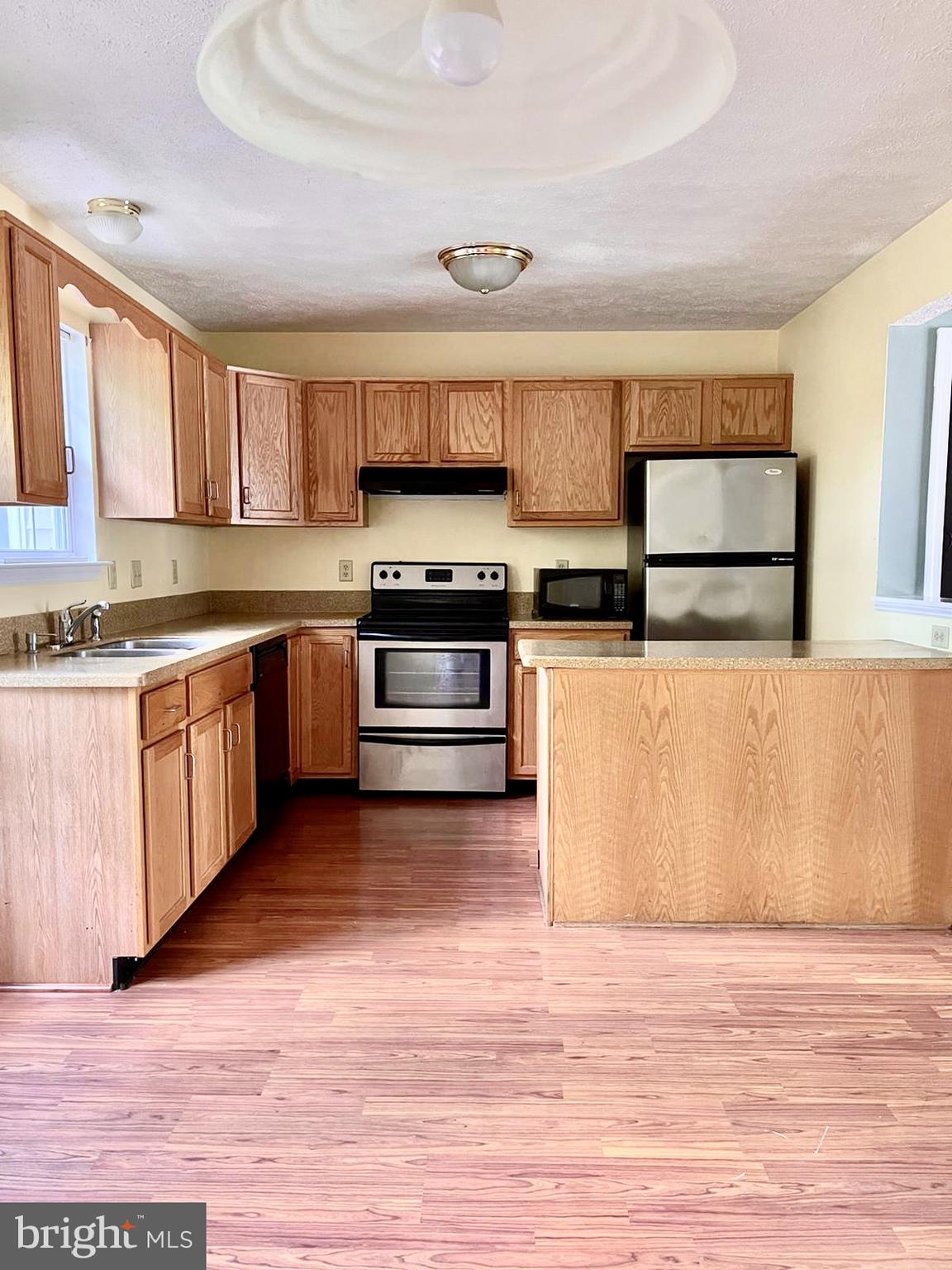 SORRELL COURT - Residential Lease