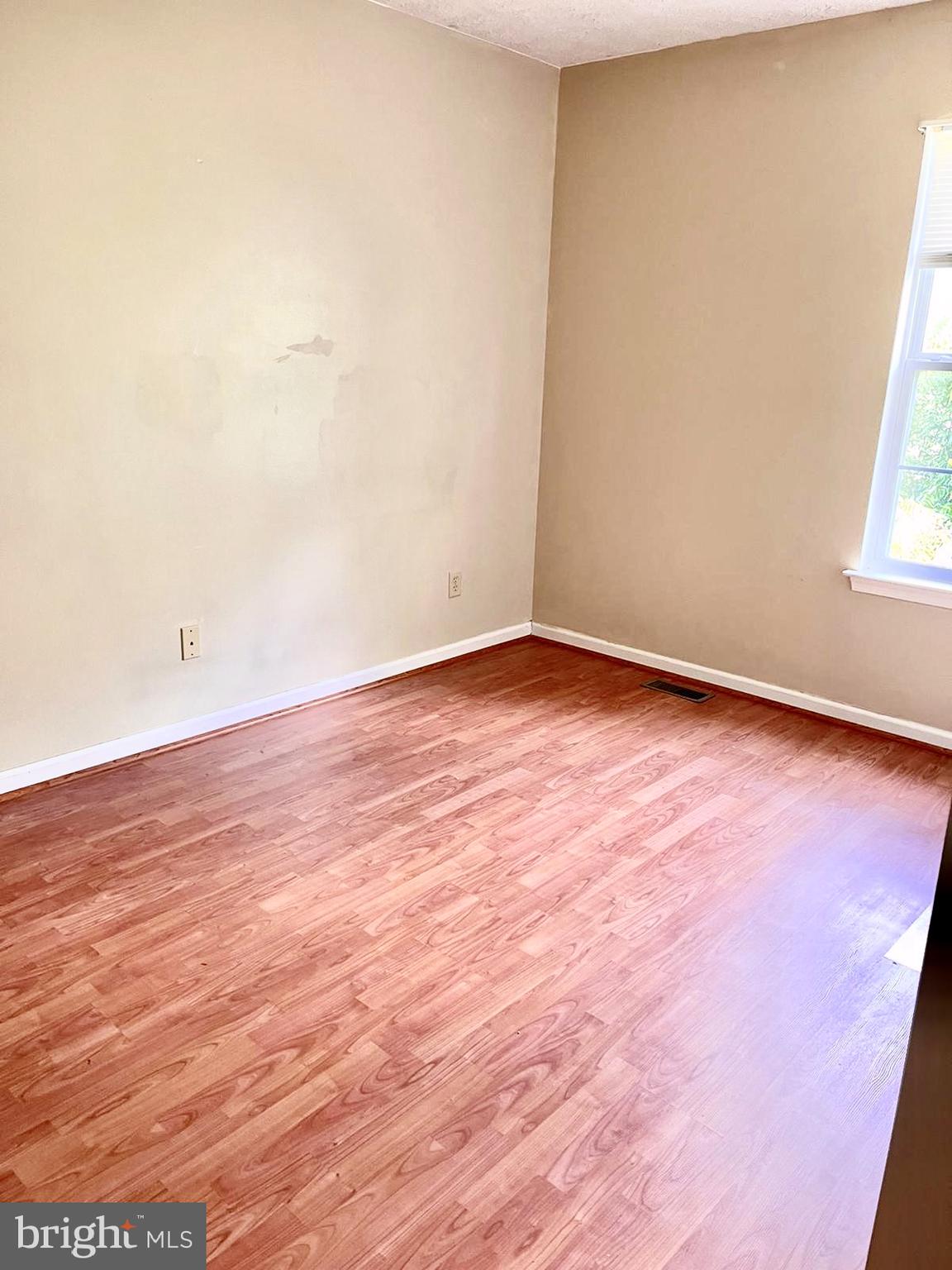 SORRELL COURT - Residential Lease