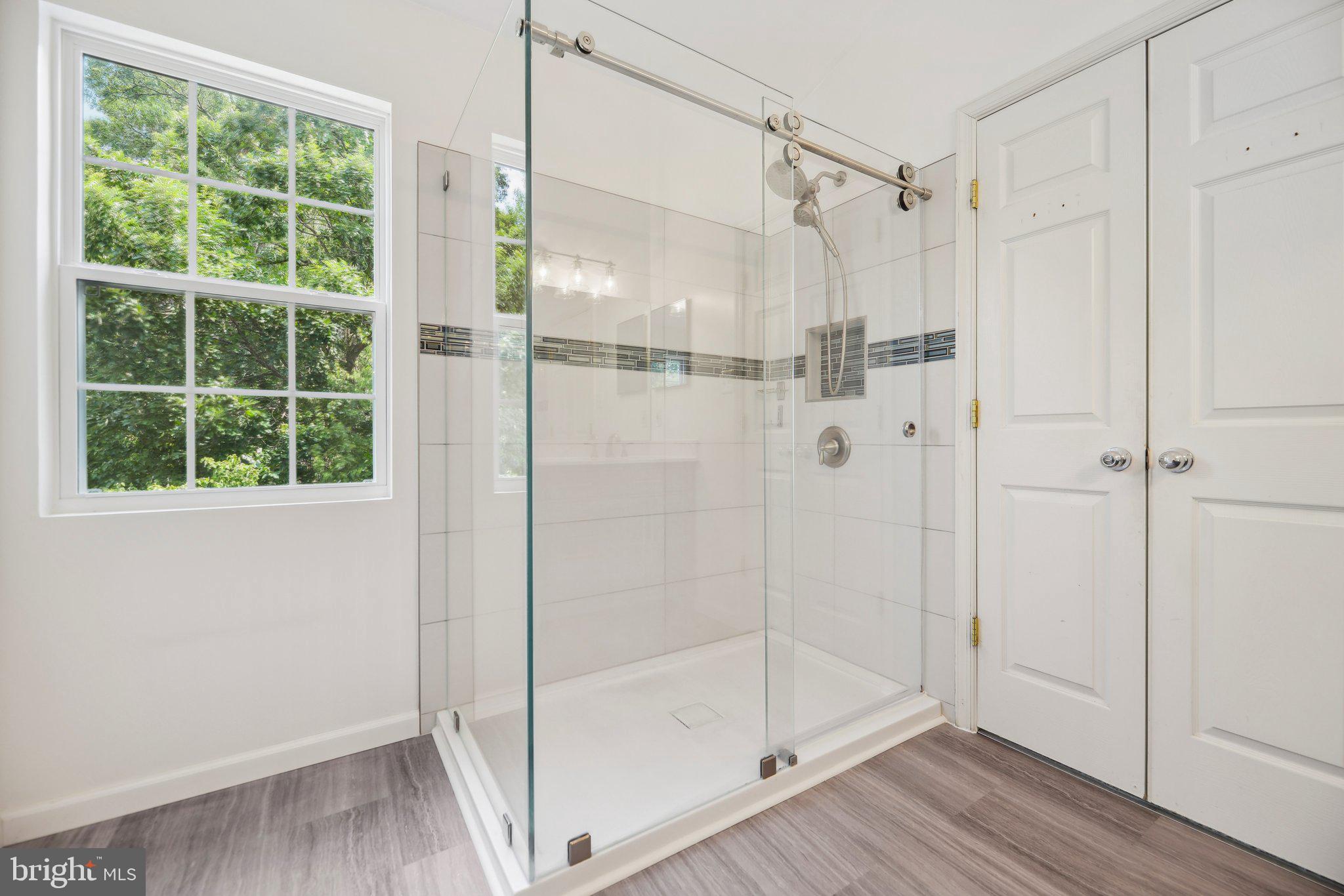 KINGSBROOKE - Residential