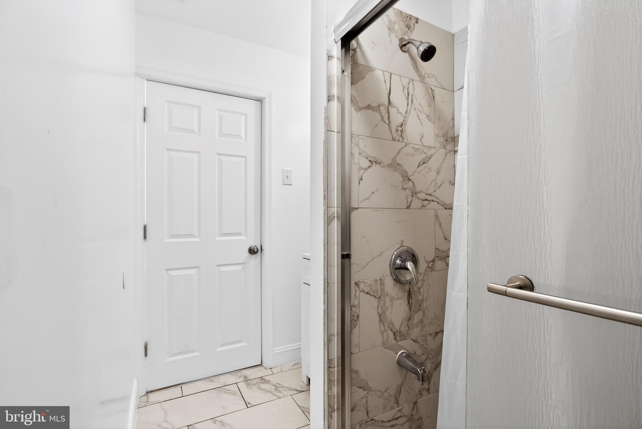 GERMANTOWN - Residential