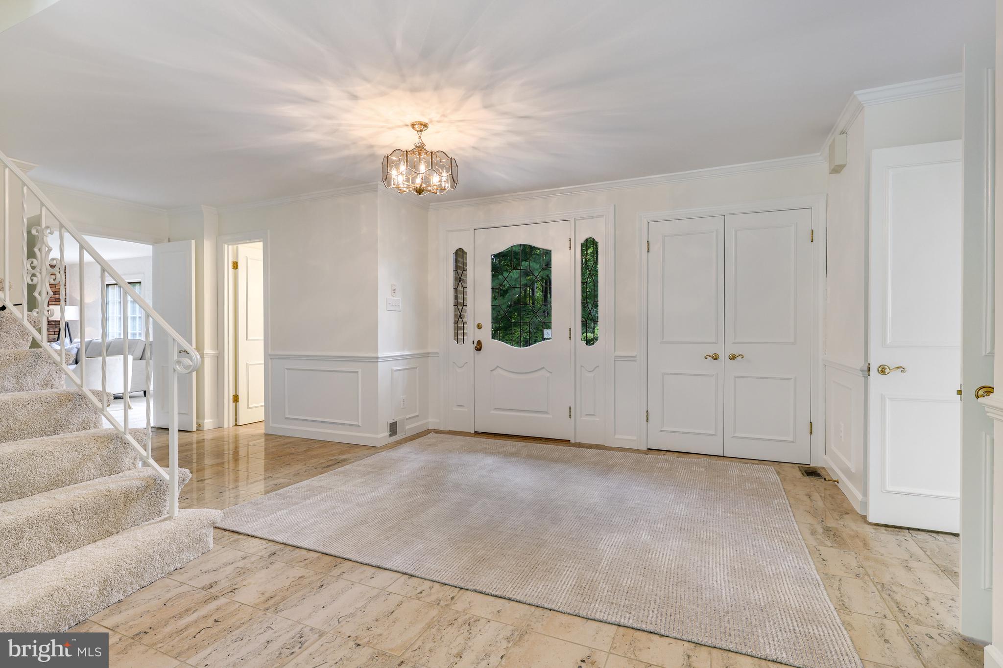 MEADOW BROOK - Residential