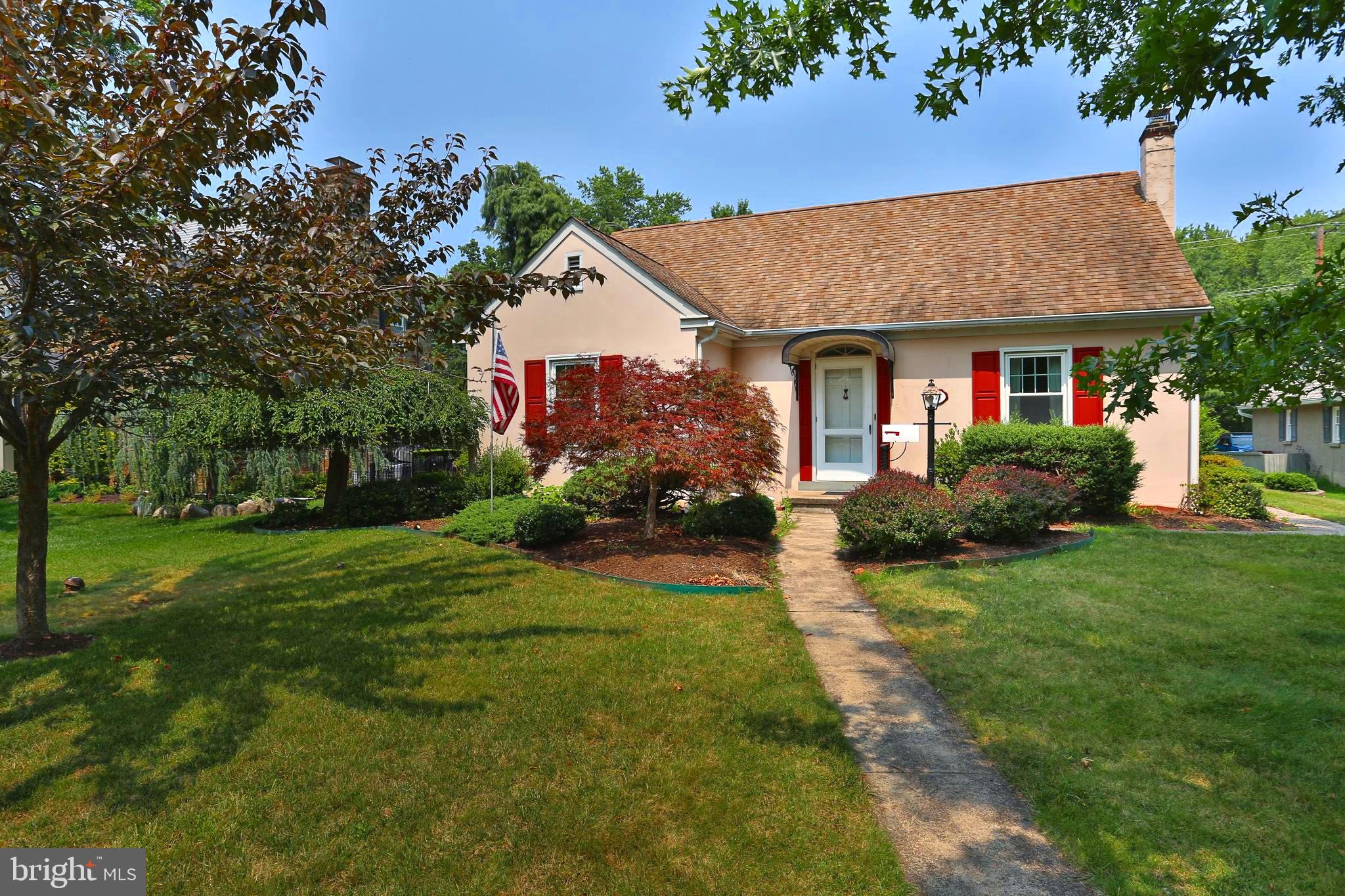 121 OAK DRIVE