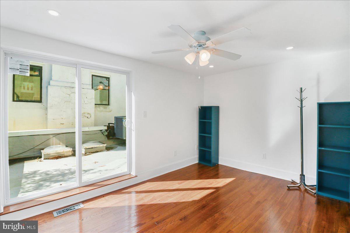 FITLER SQUARE - Residential Lease