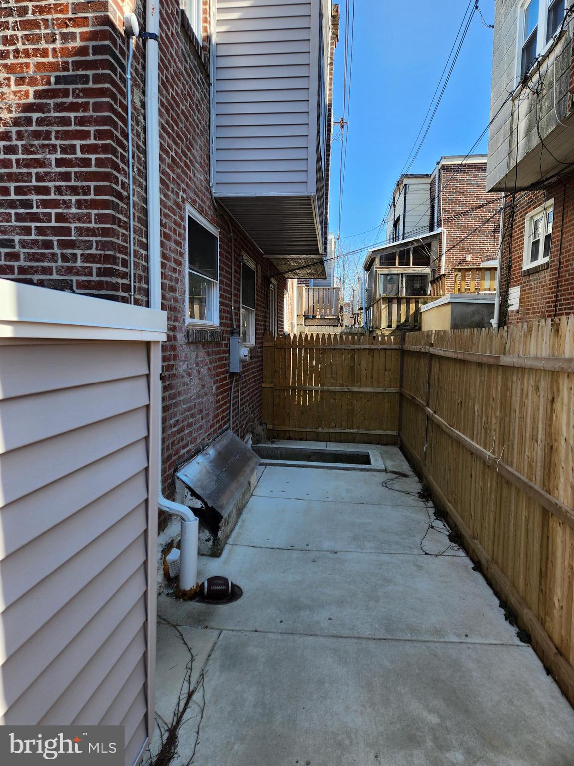 CEDARBROOK - Residential