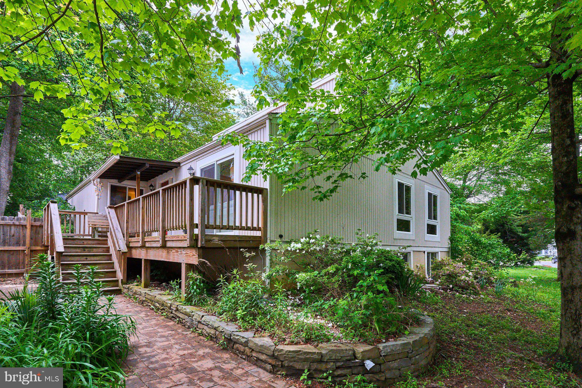 2238 SANIBEL DRIVE