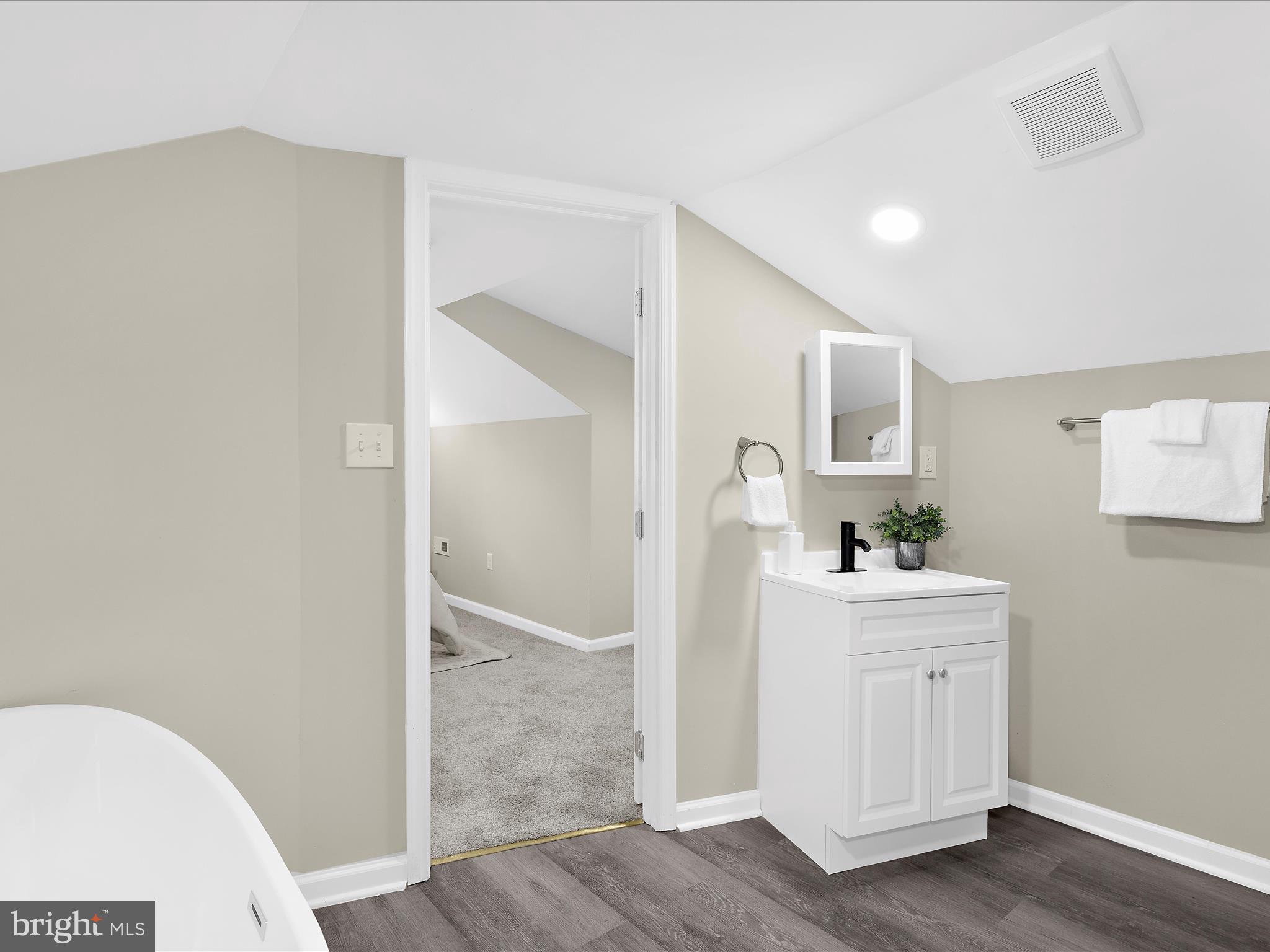 WILSON HEIGHTS - Residential