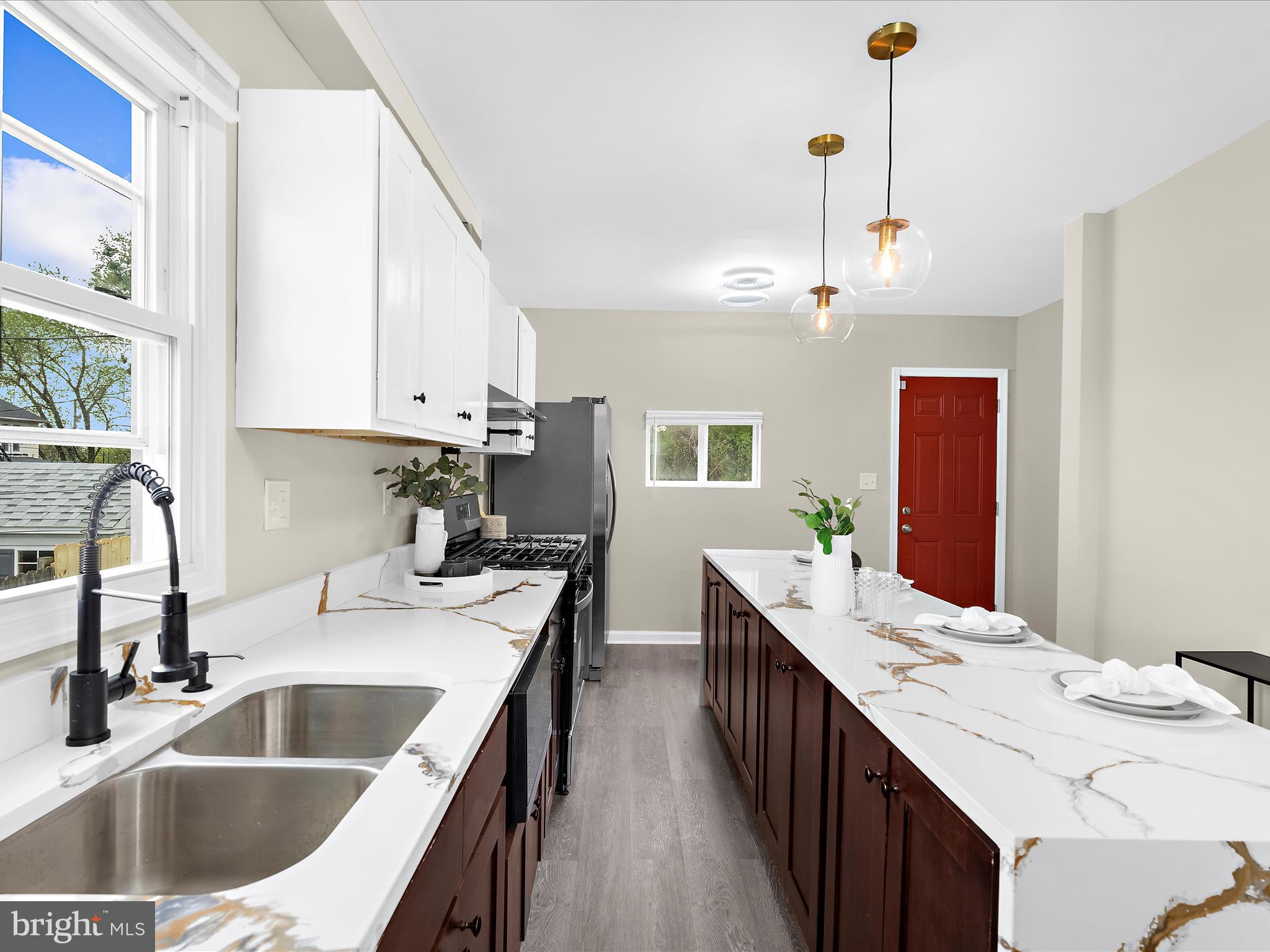 WILSON HEIGHTS - Residential