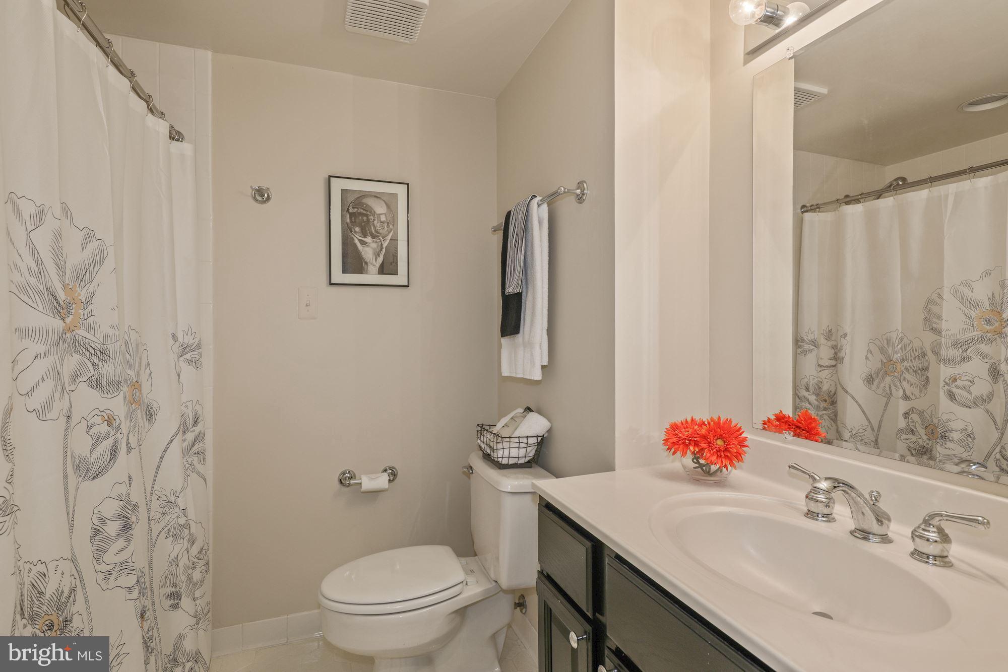 RIVER FALLS - Residential